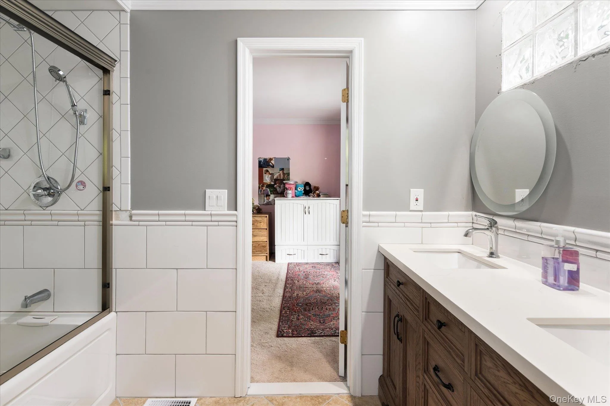 Jack and Jill Bathroom Jack and Jill Bathroom