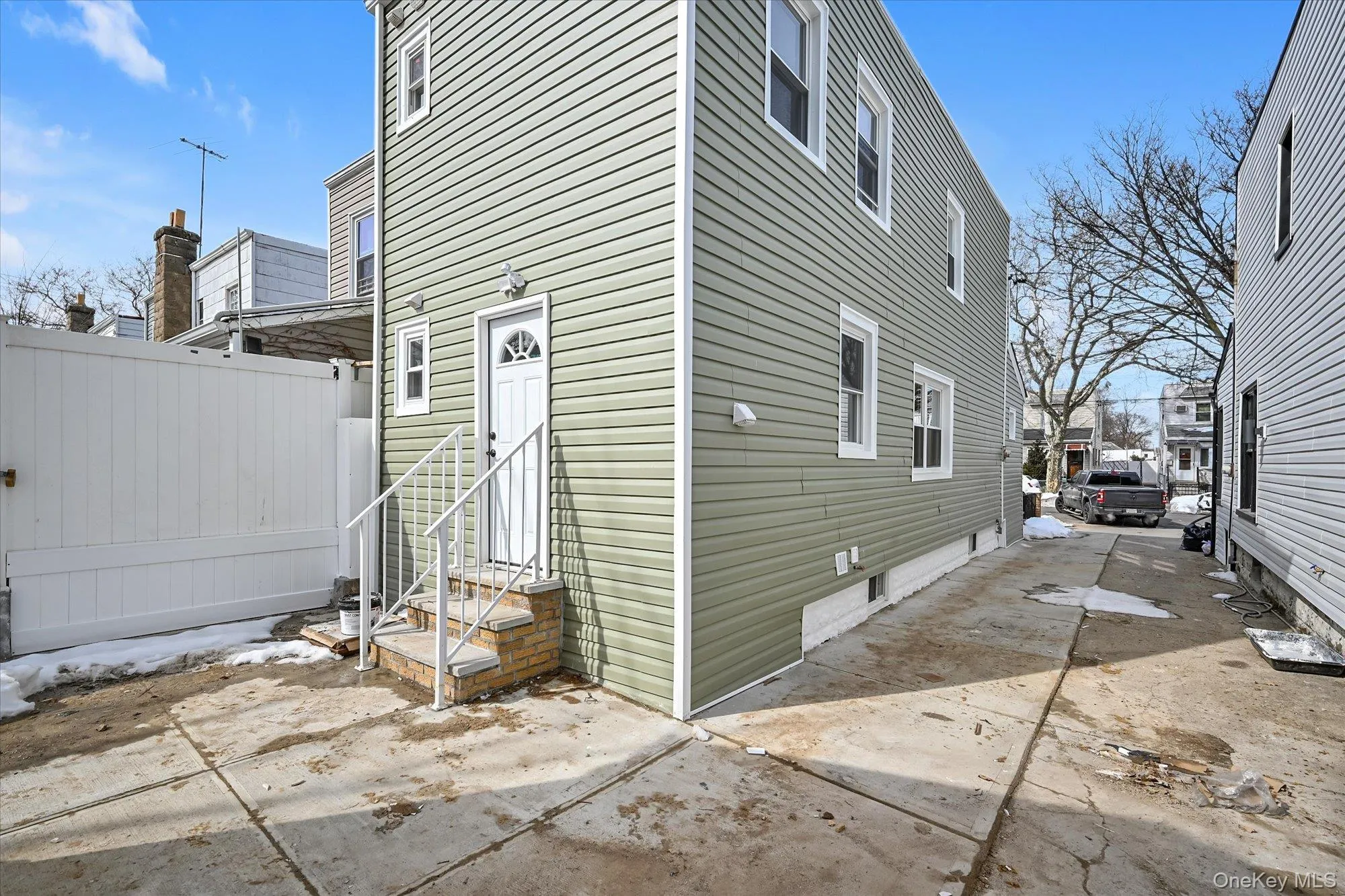 5216 M Avenue, New York, NY, 3 Bedrooms Bedrooms, 10 Rooms Rooms,3 BathroomsBathrooms,Residential,For Rent,M,0,1004982 5216 M Avenue, New York, NY, 3 Bedrooms Bedrooms, 10 Rooms Rooms,3 BathroomsBathrooms,Residential,For Rent,M,0,1004982