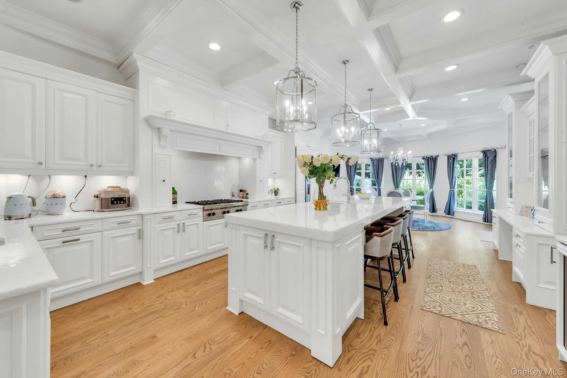 98 Cliff Road, Brookhaven, NY, 5 Bedrooms Bedrooms, 14 Rooms Rooms,7 BathroomsBathrooms,Residential,For Rent,Cliff,0,1004985 98 Cliff Road, Brookhaven, NY, 5 Bedrooms Bedrooms, 14 Rooms Rooms,7 BathroomsBathrooms,Residential,For Rent,Cliff,0,1004985