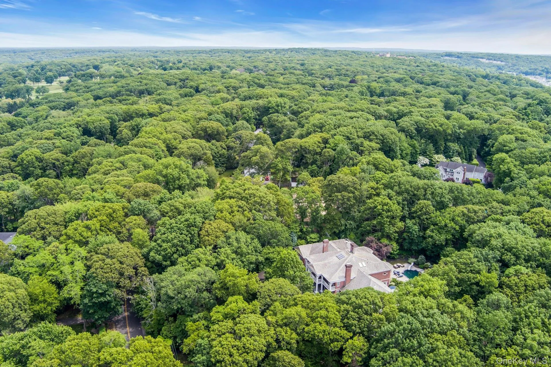 98 Cliff Road, Brookhaven, NY, 5 Bedrooms Bedrooms, 14 Rooms Rooms,7 BathroomsBathrooms,Residential,For Rent,Cliff,0,1004985 98 Cliff Road, Brookhaven, NY, 5 Bedrooms Bedrooms, 14 Rooms Rooms,7 BathroomsBathrooms,Residential,For Rent,Cliff,0,1004985