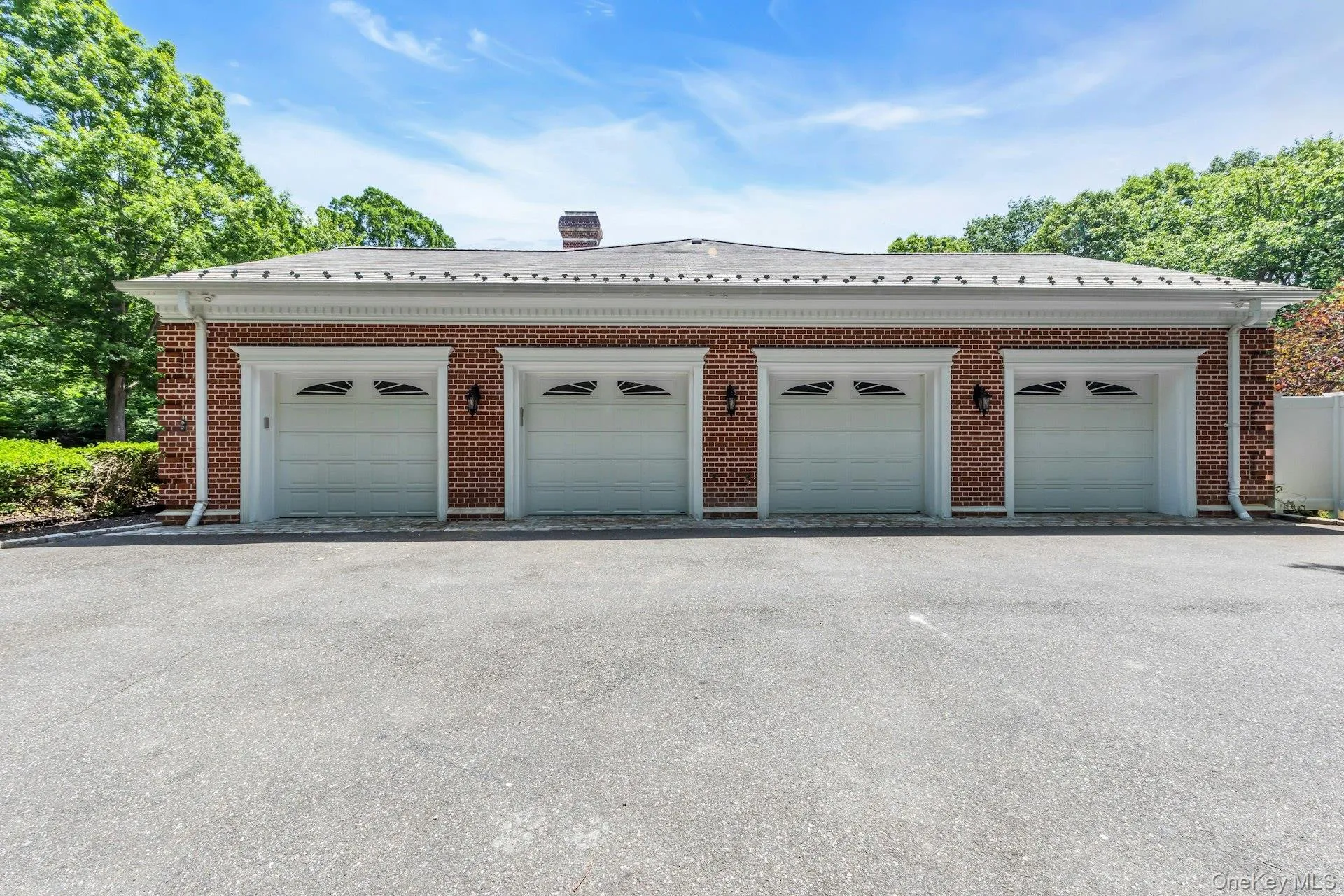 98 Cliff Road, Brookhaven, NY, 5 Bedrooms Bedrooms, 14 Rooms Rooms,7 BathroomsBathrooms,Residential,For Rent,Cliff,0,1004985 98 Cliff Road, Brookhaven, NY, 5 Bedrooms Bedrooms, 14 Rooms Rooms,7 BathroomsBathrooms,Residential,For Rent,Cliff,0,1004985
