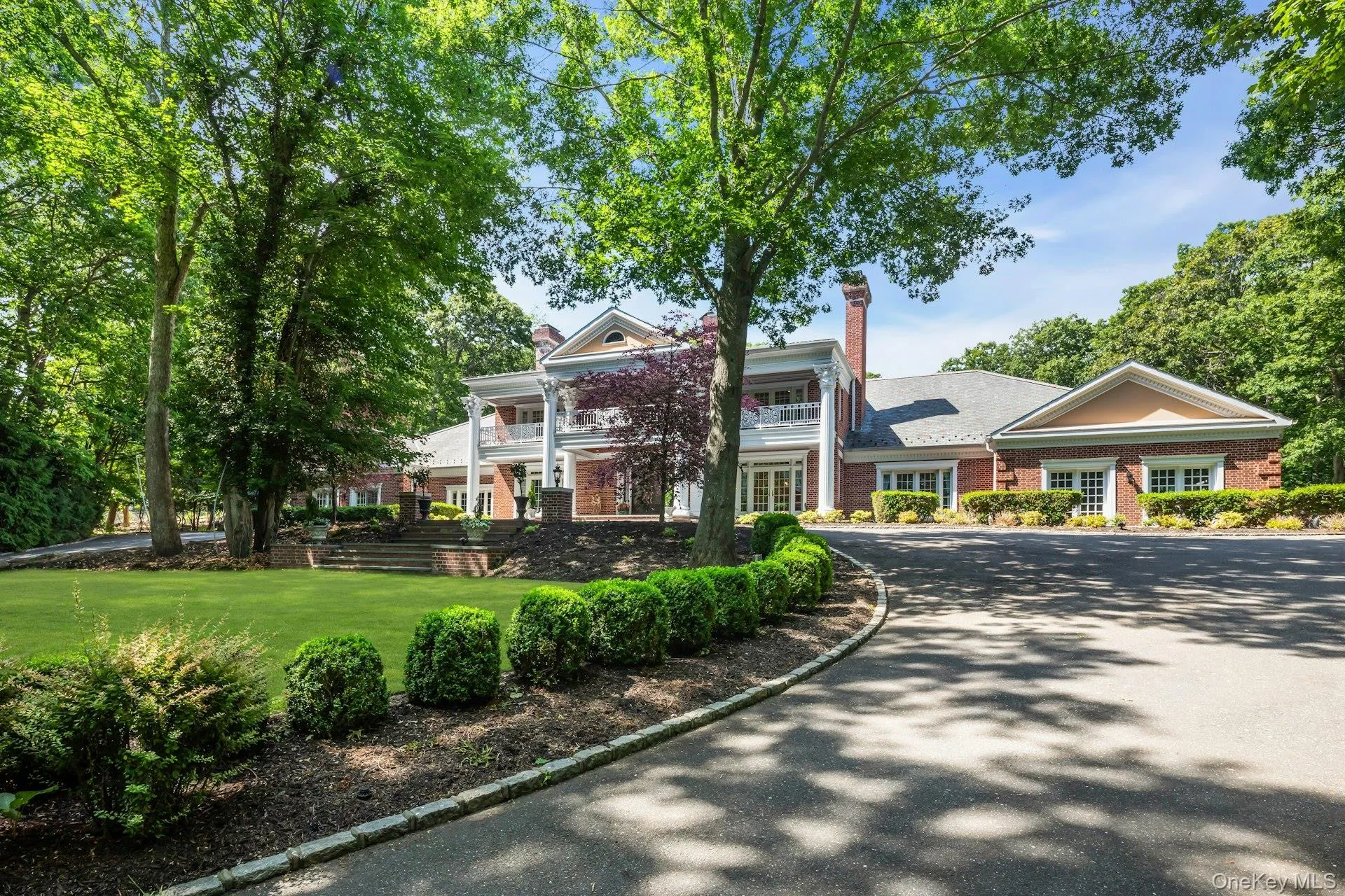 98 Cliff Road, Brookhaven, NY, 5 Bedrooms Bedrooms, 14 Rooms Rooms,7 BathroomsBathrooms,Residential,For Rent,Cliff,0,1004985 98 Cliff Road, Brookhaven, NY, 5 Bedrooms Bedrooms, 14 Rooms Rooms,7 BathroomsBathrooms,Residential,For Rent,Cliff,0,1004985