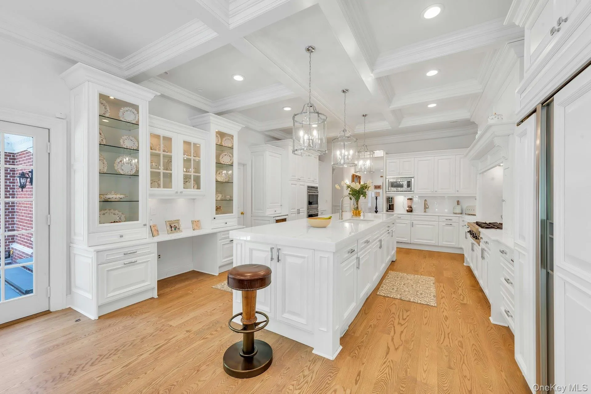 98 Cliff Road, Brookhaven, NY, 5 Bedrooms Bedrooms, 14 Rooms Rooms,7 BathroomsBathrooms,Residential,For Rent,Cliff,0,1004985 98 Cliff Road, Brookhaven, NY, 5 Bedrooms Bedrooms, 14 Rooms Rooms,7 BathroomsBathrooms,Residential,For Rent,Cliff,0,1004985