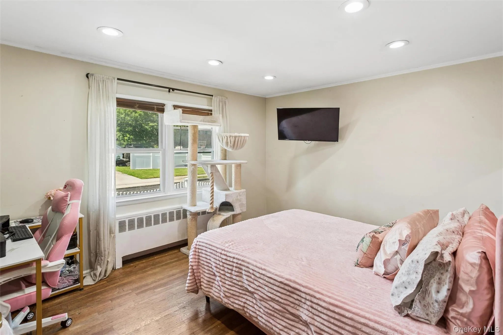 2877 Calvin Road, Hempstead, NY, 3 Bedrooms Bedrooms, 8 Rooms Rooms,1 BathroomBathrooms,Residential,For Rent,Calvin,0,1004995 2877 Calvin Road, Hempstead, NY, 3 Bedrooms Bedrooms, 8 Rooms Rooms,1 BathroomBathrooms,Residential,For Rent,Calvin,0,1004995