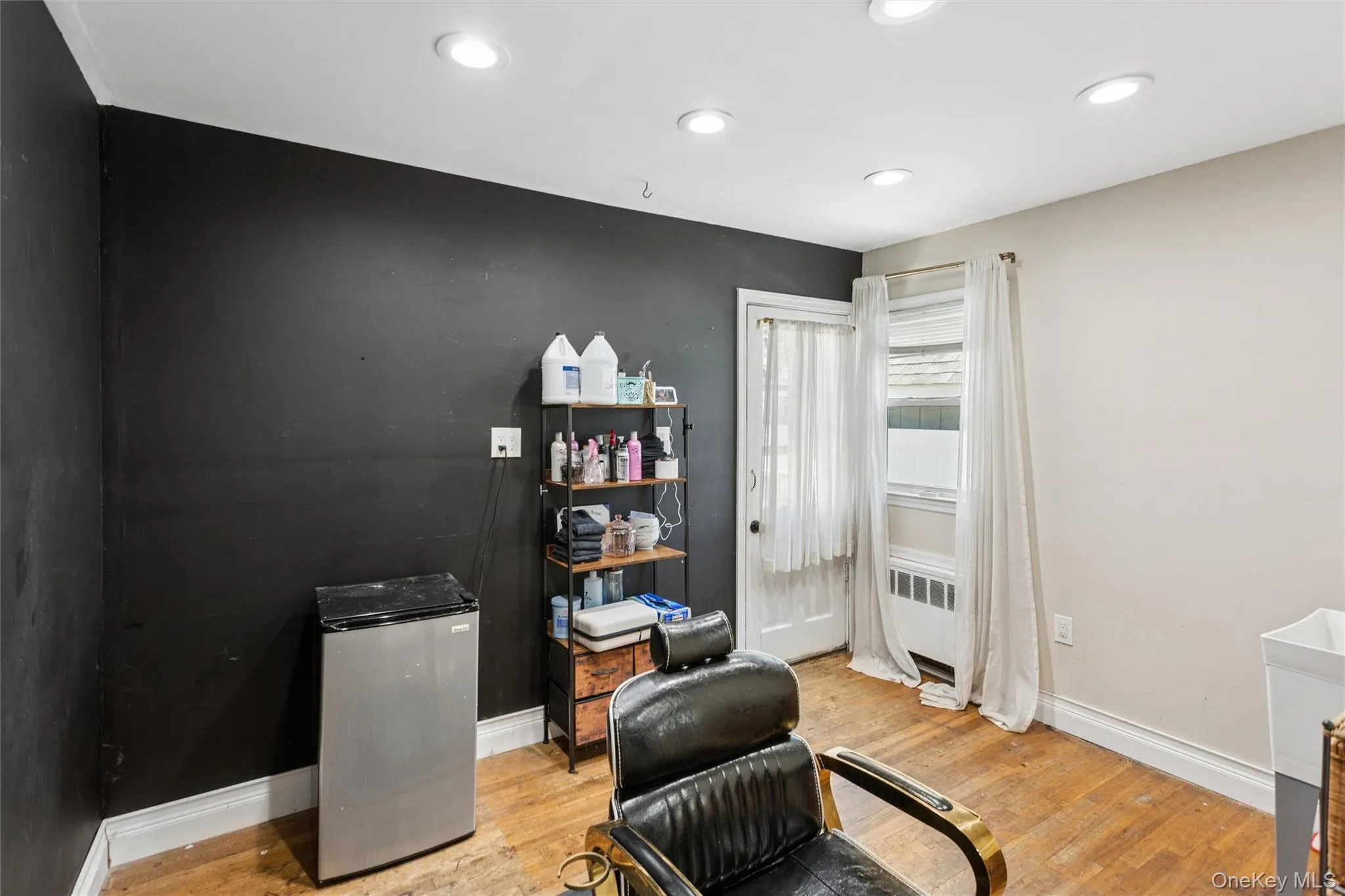 2877 Calvin Road, Hempstead, NY, 3 Bedrooms Bedrooms, 8 Rooms Rooms,1 BathroomBathrooms,Residential,For Rent,Calvin,0,1004995 2877 Calvin Road, Hempstead, NY, 3 Bedrooms Bedrooms, 8 Rooms Rooms,1 BathroomBathrooms,Residential,For Rent,Calvin,0,1004995