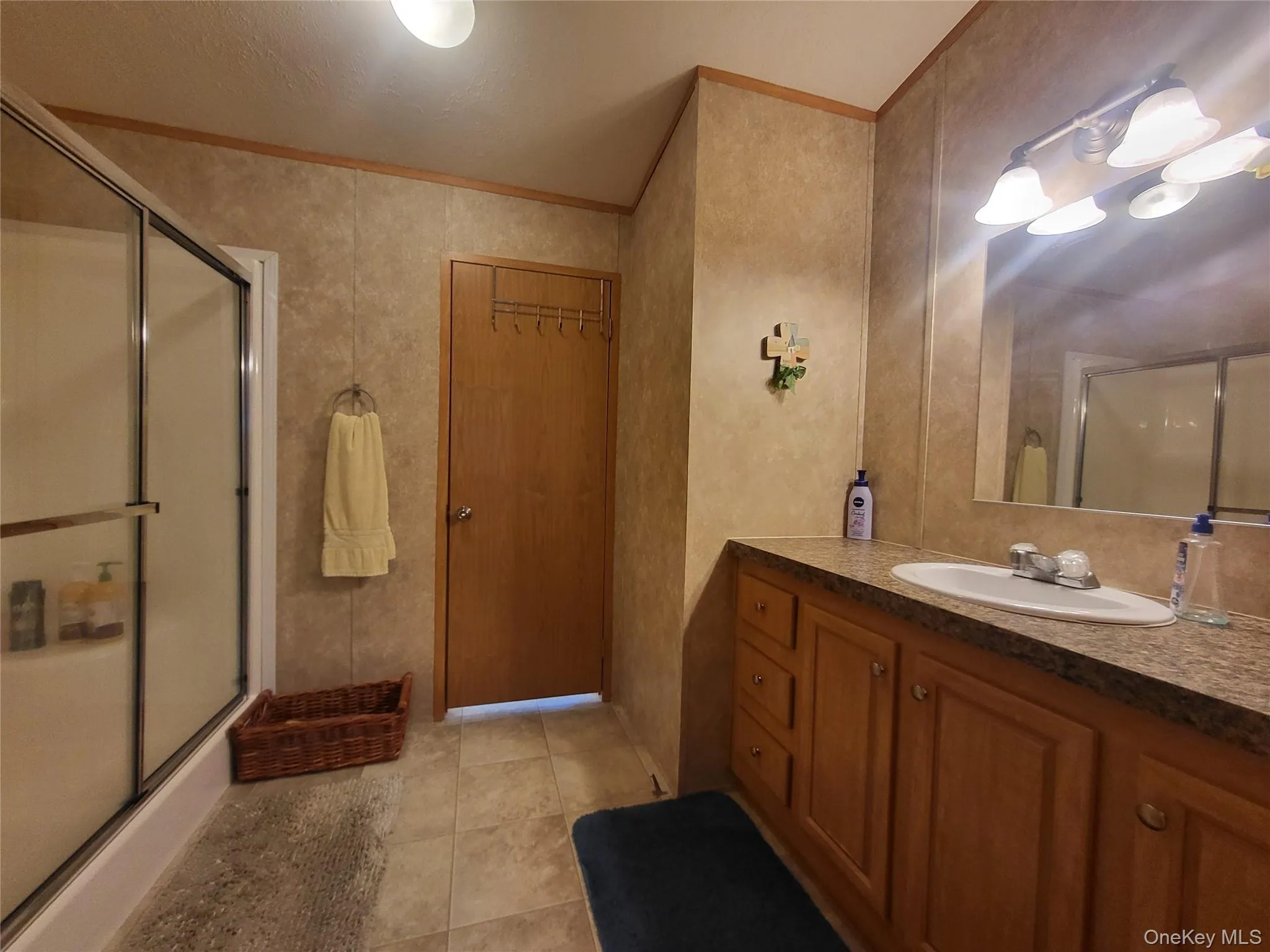 308 William Brown Road, Fremont, NY, 3 Bedrooms Bedrooms, 9 Rooms Rooms,2 BathroomsBathrooms,Residential,For Rent,William Brown,0,1004997 308 William Brown Road, Fremont, NY, 3 Bedrooms Bedrooms, 9 Rooms Rooms,2 BathroomsBathrooms,Residential,For Rent,William Brown,0,1004997