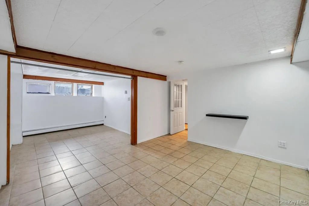 125 5th Street, Oyster Bay, NY, 4 Bedrooms Bedrooms, 6 Rooms Rooms,3 BathroomsBathrooms,Residential,For Rent,5th,0,1004999 125 5th Street, Oyster Bay, NY, 4 Bedrooms Bedrooms, 6 Rooms Rooms,3 BathroomsBathrooms,Residential,For Rent,5th,0,1004999