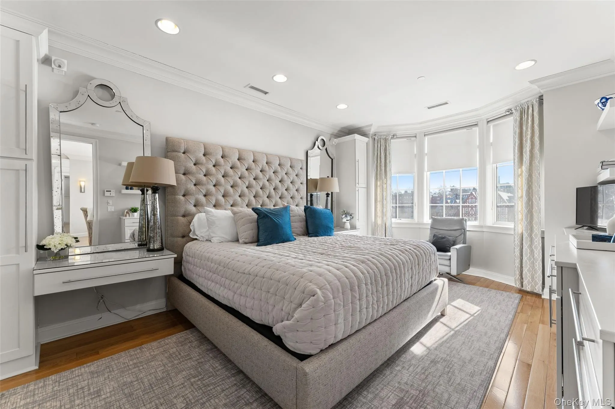 Primary bedroom enclave with walk-in closet and ensuite. bathroom. Primary bedroom enclave with walk-in closet and ensuite. bathroom.