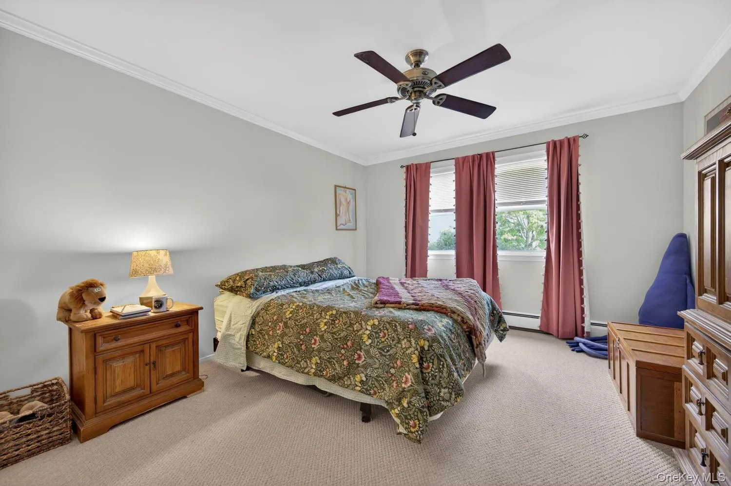 15 Hewlett Ct., 1st floor, Apt. A 15 Hewlett Ct., 1st floor, Apt. A