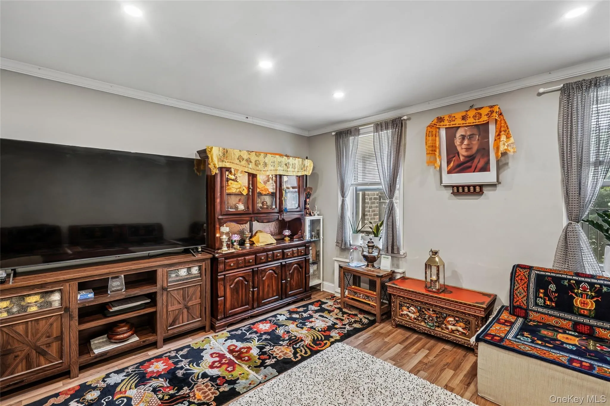 76-10 34th Avenue, New York, NY, 1 Bedroom Bedrooms, 3 Rooms Rooms,1 BathroomBathrooms,Residential,For Rent,34th,0,KEY1005003 76-10 34th Avenue, New York, NY, 1 Bedroom Bedrooms, 3 Rooms Rooms,1 BathroomBathrooms,Residential,For Rent,34th,0,KEY1005003