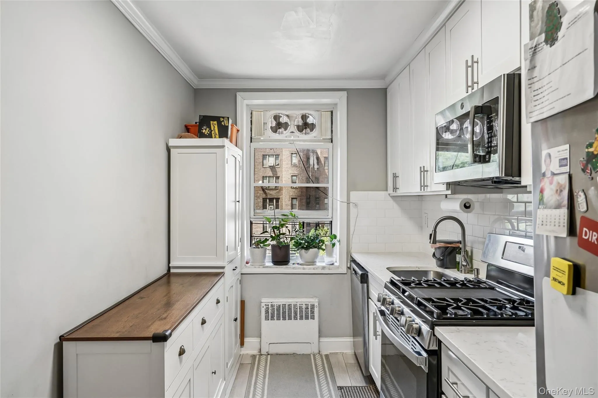 76-10 34th Avenue, New York, NY, 1 Bedroom Bedrooms, 3 Rooms Rooms,1 BathroomBathrooms,Residential,For Rent,34th,0,KEY1005003 76-10 34th Avenue, New York, NY, 1 Bedroom Bedrooms, 3 Rooms Rooms,1 BathroomBathrooms,Residential,For Rent,34th,0,KEY1005003
