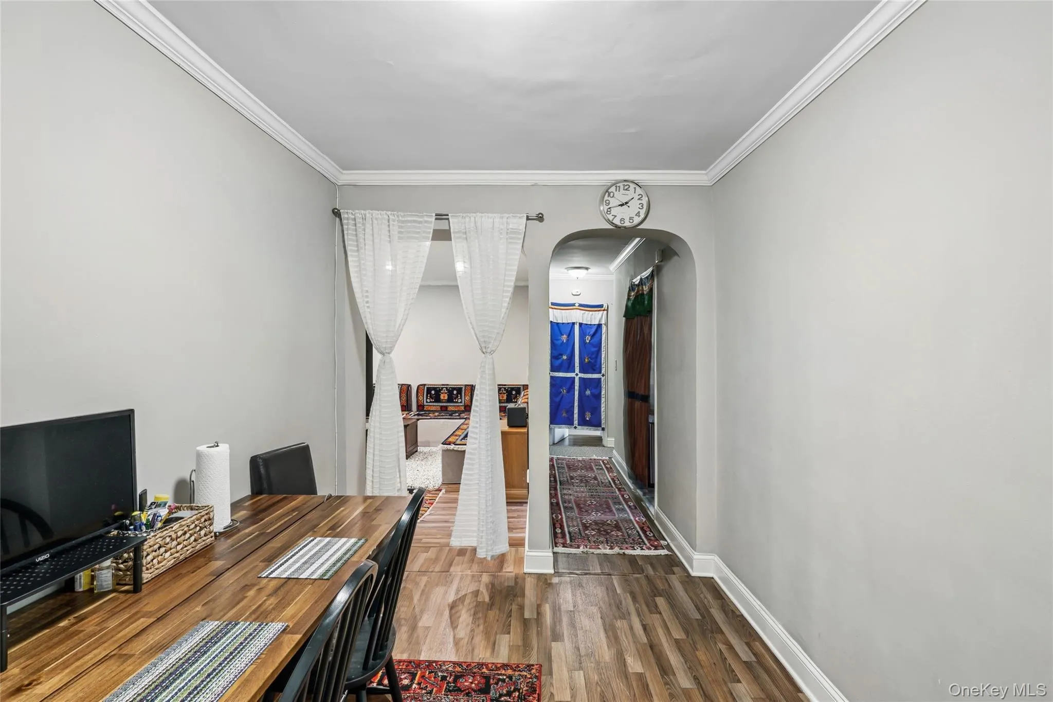 76-10 34th Avenue, New York, NY, 1 Bedroom Bedrooms, 3 Rooms Rooms,1 BathroomBathrooms,Residential,For Rent,34th,0,KEY1005003 76-10 34th Avenue, New York, NY, 1 Bedroom Bedrooms, 3 Rooms Rooms,1 BathroomBathrooms,Residential,For Rent,34th,0,KEY1005003