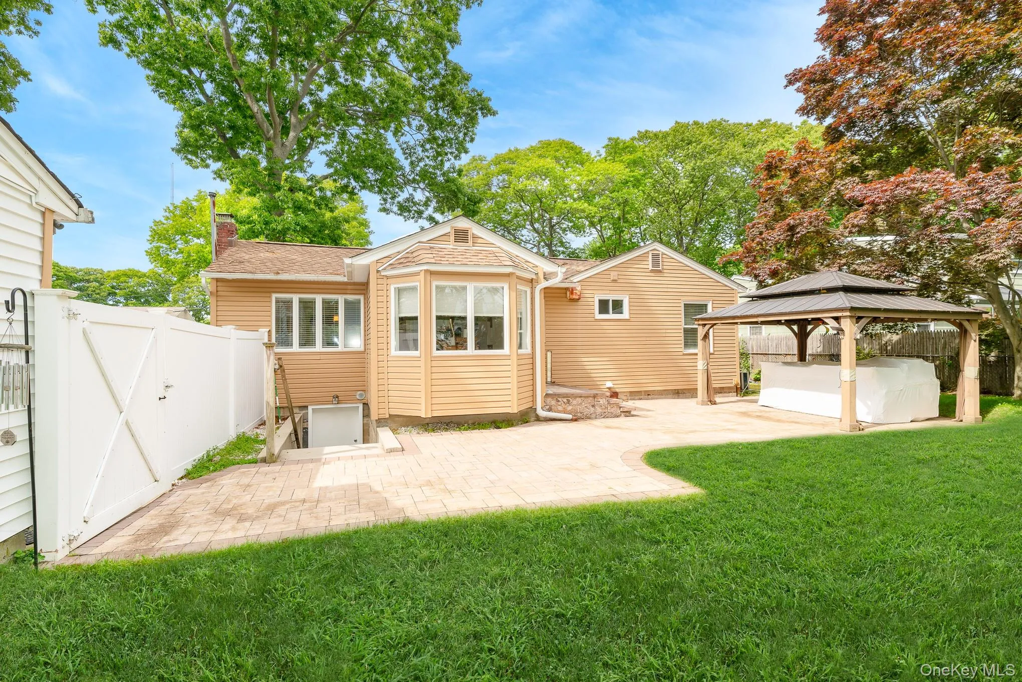 20 Amherst Street, Islip, NY, 2 Bedrooms Bedrooms, 7 Rooms Rooms,2 BathroomsBathrooms,Residential,For Rent,Amherst,0,1005005 20 Amherst Street, Islip, NY, 2 Bedrooms Bedrooms, 7 Rooms Rooms,2 BathroomsBathrooms,Residential,For Rent,Amherst,0,1005005