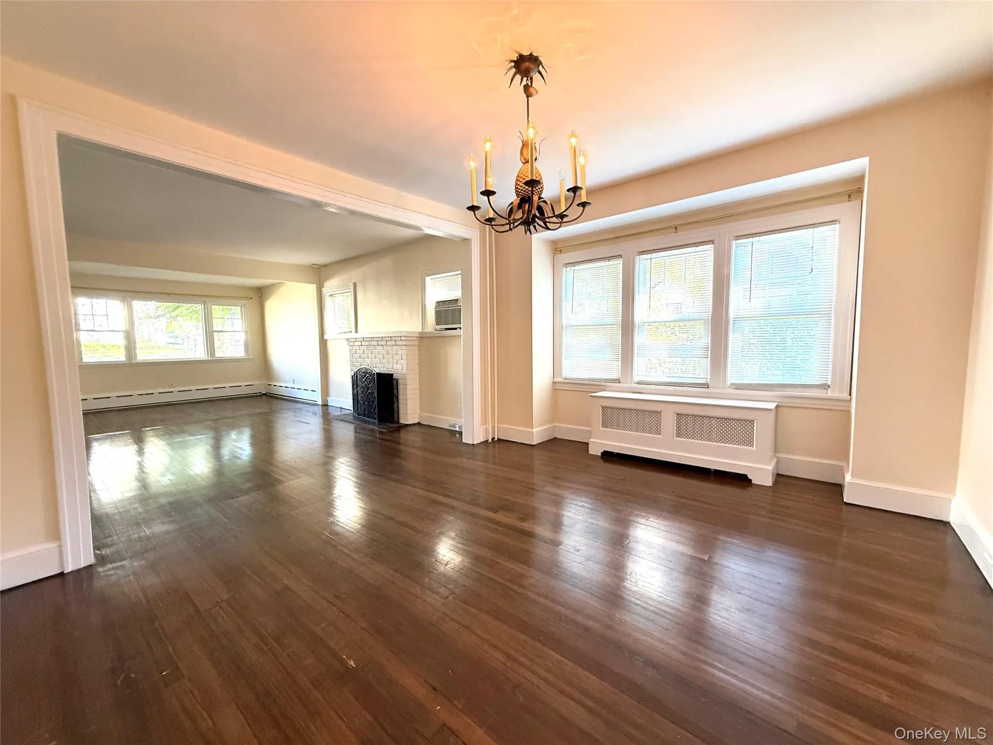 38 Sammis Street, Huntington, NY, 3 Bedrooms Bedrooms, 7 Rooms Rooms,2 BathroomsBathrooms,Residential Lease,For Rent,Sammis,0,1005009 38 Sammis Street, Huntington, NY, 3 Bedrooms Bedrooms, 7 Rooms Rooms,2 BathroomsBathrooms,Residential Lease,For Rent,Sammis,0,1005009