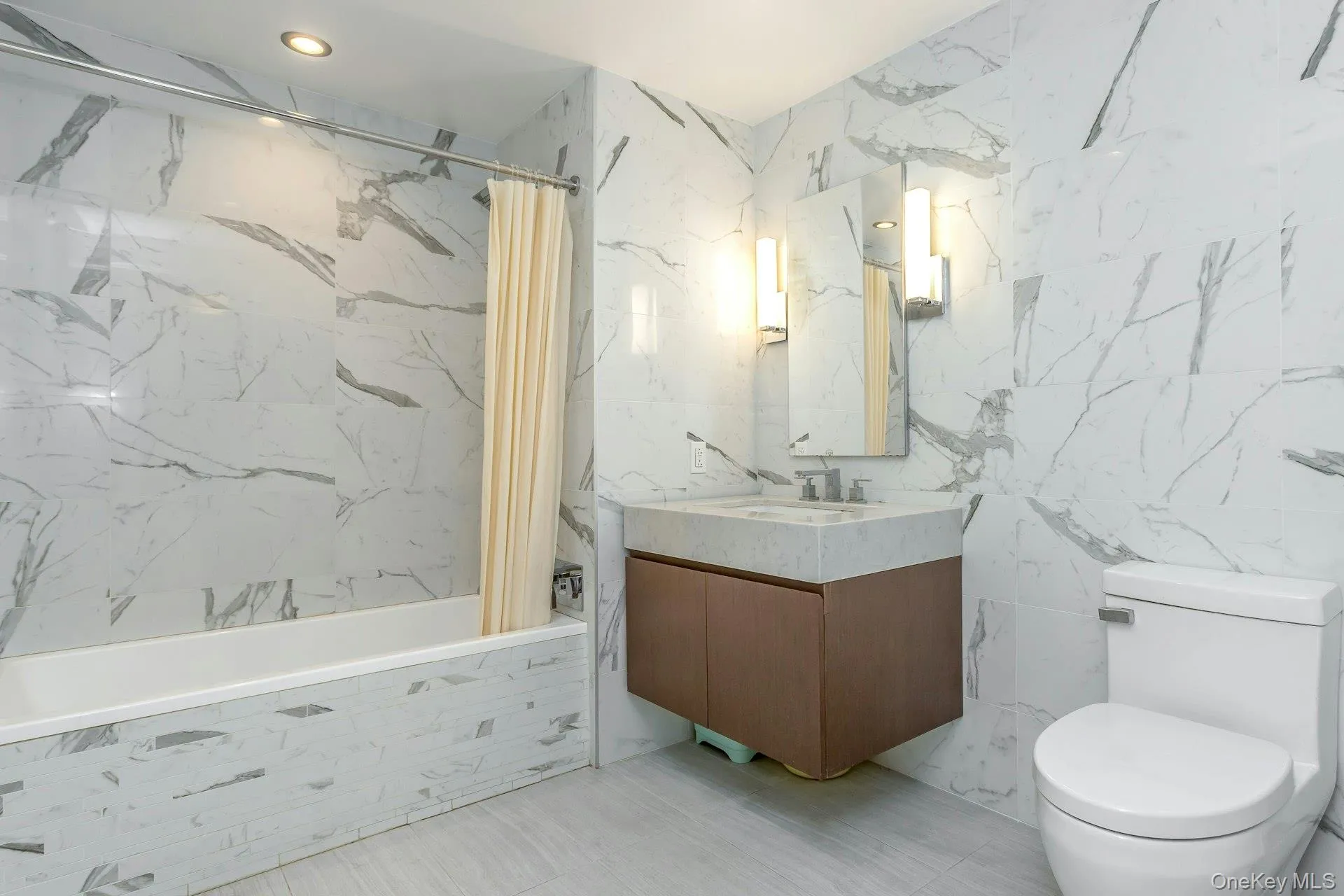 138-35 39th Avenue, New York, NY, 2 Bedrooms Bedrooms, 5 Rooms Rooms,2 BathroomsBathrooms,Residential,For Rent,39th,0,1005010 138-35 39th Avenue, New York, NY, 2 Bedrooms Bedrooms, 5 Rooms Rooms,2 BathroomsBathrooms,Residential,For Rent,39th,0,1005010
