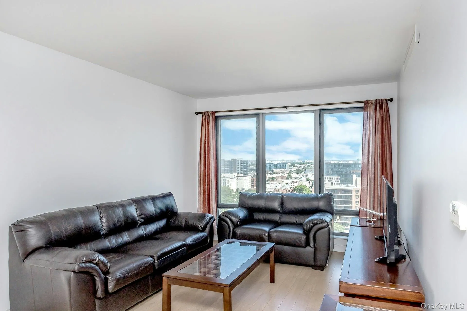 138-35 39th Avenue, New York, NY, 2 Bedrooms Bedrooms, 5 Rooms Rooms,2 BathroomsBathrooms,Residential,For Rent,39th,0,1005010 138-35 39th Avenue, New York, NY, 2 Bedrooms Bedrooms, 5 Rooms Rooms,2 BathroomsBathrooms,Residential,For Rent,39th,0,1005010