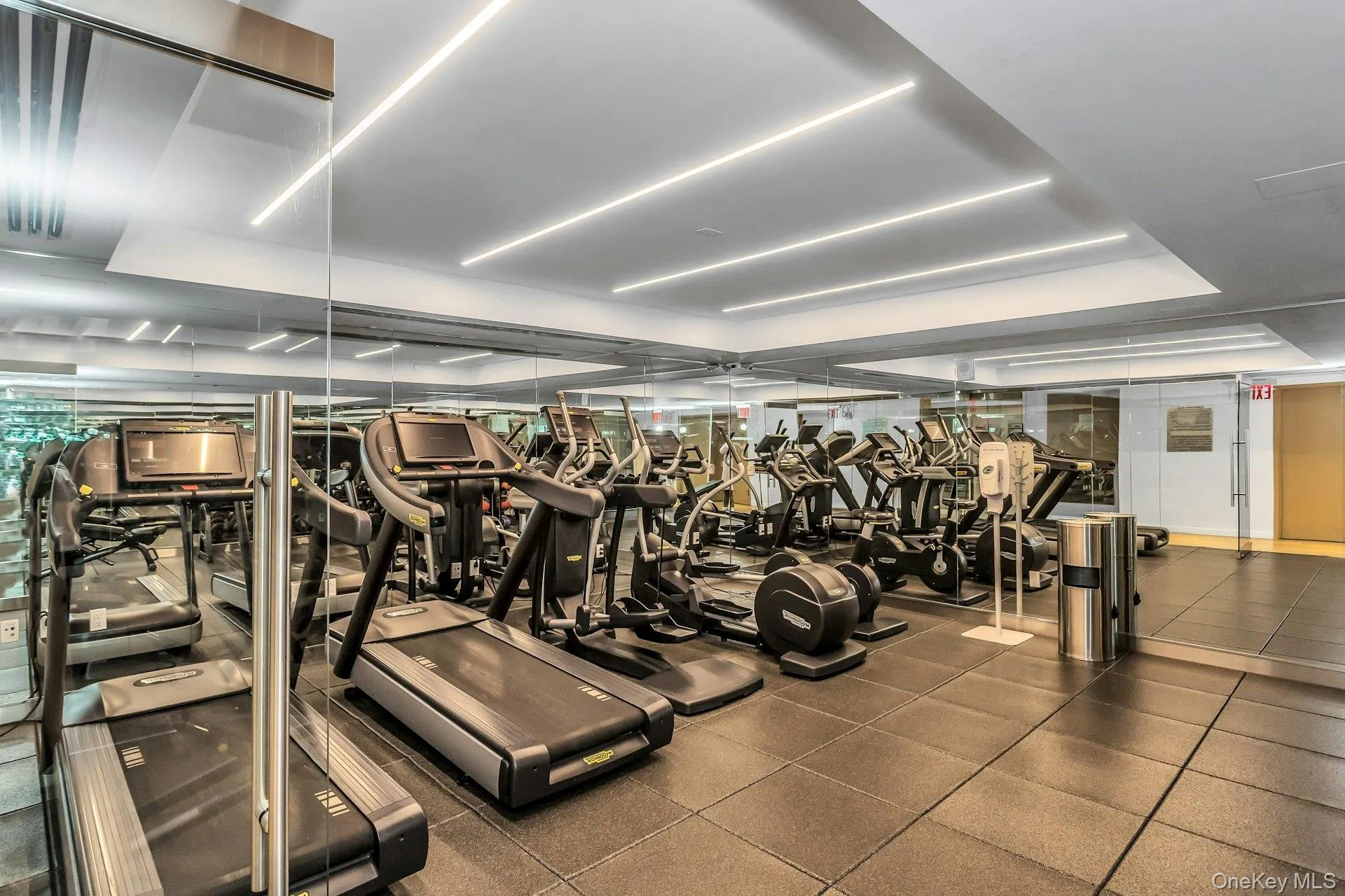 138-35 39th Avenue, New York, NY, 2 Bedrooms Bedrooms, 5 Rooms Rooms,2 BathroomsBathrooms,Residential,For Rent,39th,0,1005010 138-35 39th Avenue, New York, NY, 2 Bedrooms Bedrooms, 5 Rooms Rooms,2 BathroomsBathrooms,Residential,For Rent,39th,0,1005010