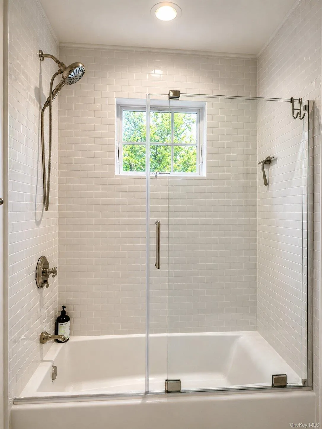 11 1st Street, Brookhaven, NY, 3 Bedrooms Bedrooms, 7 Rooms Rooms,3 BathroomsBathrooms,Residential Lease,For Rent,1st,0,1005014 11 1st Street, Brookhaven, NY, 3 Bedrooms Bedrooms, 7 Rooms Rooms,3 BathroomsBathrooms,Residential Lease,For Rent,1st,0,1005014