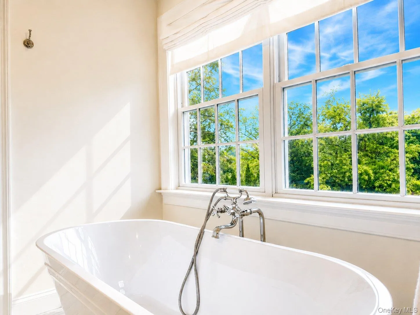 11 1st Street, Brookhaven, NY, 3 Bedrooms Bedrooms, 7 Rooms Rooms,3 BathroomsBathrooms,Residential Lease,For Rent,1st,0,1005014 11 1st Street, Brookhaven, NY, 3 Bedrooms Bedrooms, 7 Rooms Rooms,3 BathroomsBathrooms,Residential Lease,For Rent,1st,0,1005014