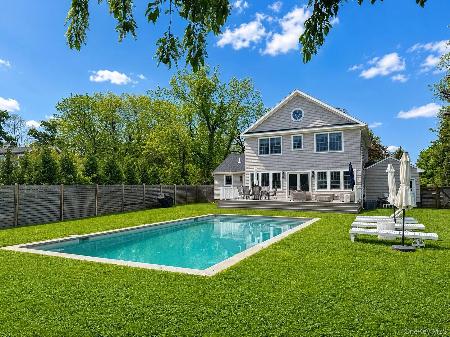 11 1st Street, Brookhaven, NY, 3 Bedrooms Bedrooms, 7 Rooms Rooms,3 BathroomsBathrooms,Residential Lease,For Rent,1st,0,1005014 11 1st Street, Brookhaven, NY, 3 Bedrooms Bedrooms, 7 Rooms Rooms,3 BathroomsBathrooms,Residential Lease,For Rent,1st,0,1005014