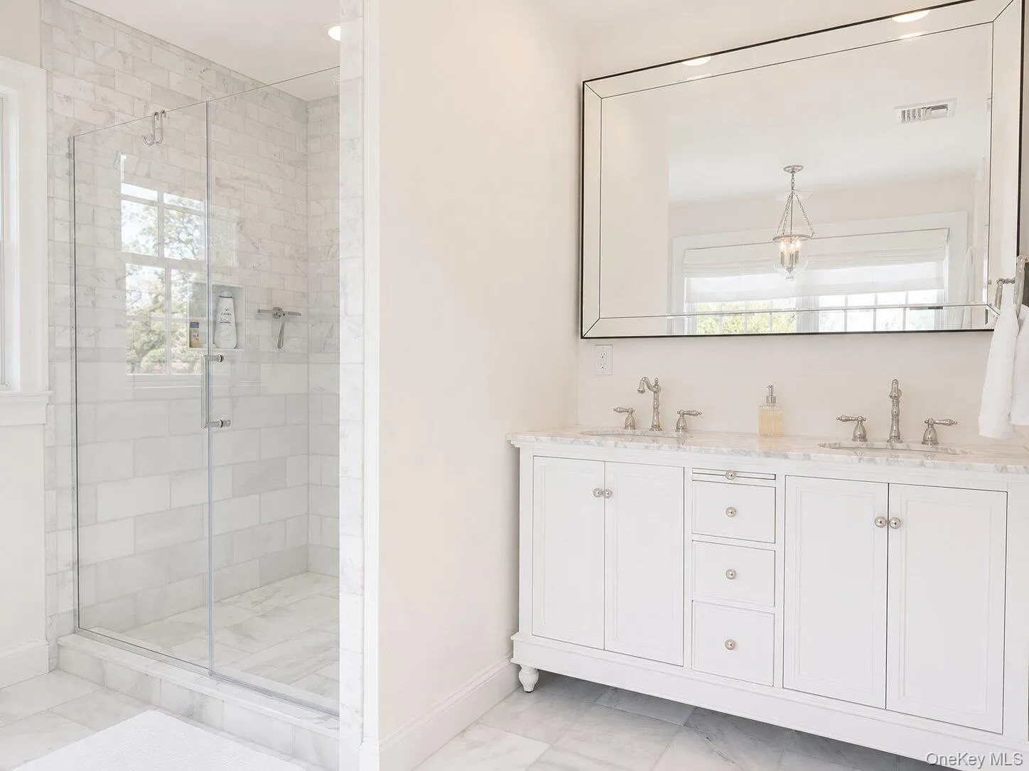 11 1st Street, Brookhaven, NY, 3 Bedrooms Bedrooms, 7 Rooms Rooms,3 BathroomsBathrooms,Residential Lease,For Rent,1st,0,1005014 11 1st Street, Brookhaven, NY, 3 Bedrooms Bedrooms, 7 Rooms Rooms,3 BathroomsBathrooms,Residential Lease,For Rent,1st,0,1005014