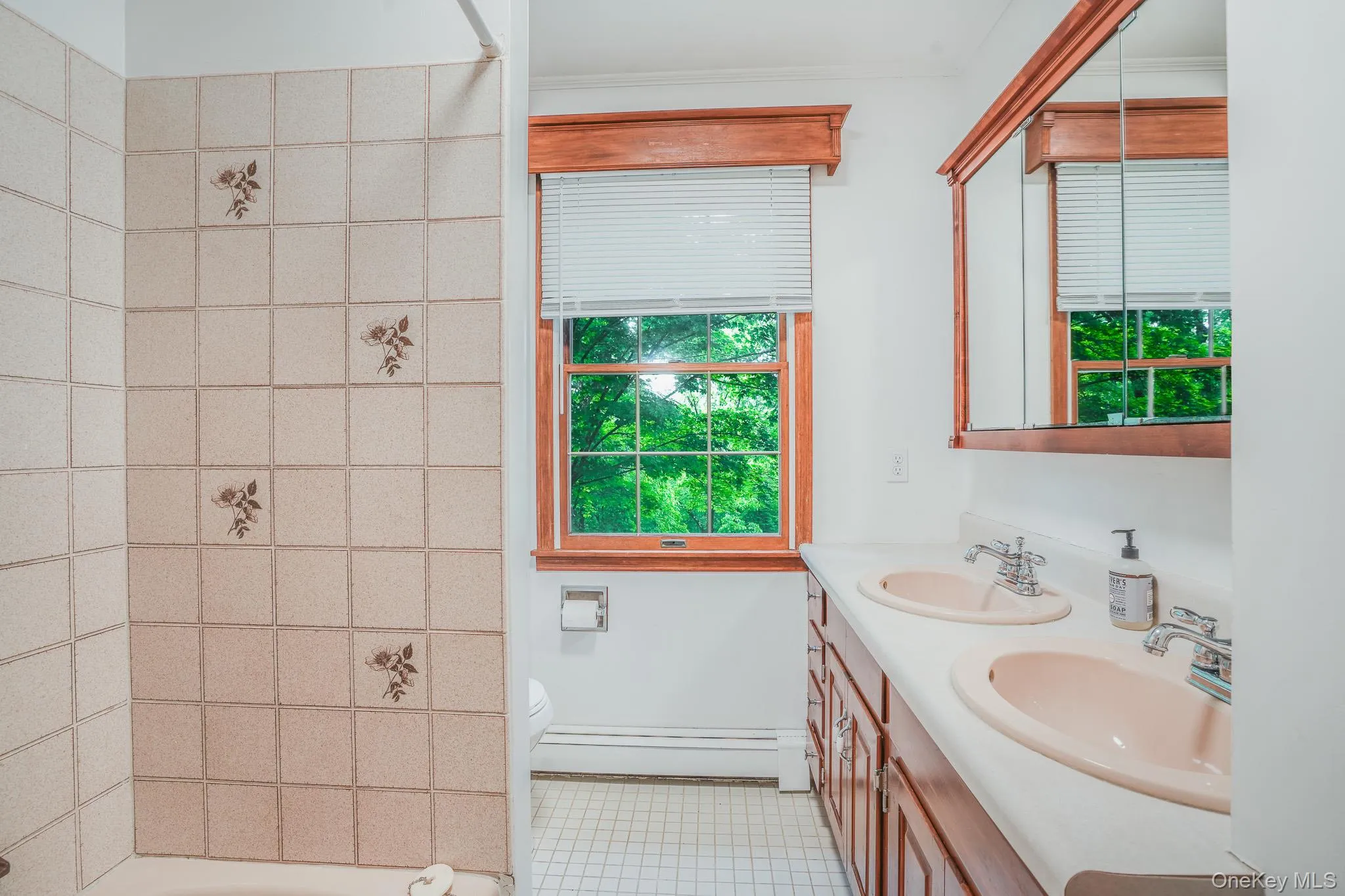 34 Contour Lane, Pleasant Valley, NY, 4 Bedrooms Bedrooms, 12 Rooms Rooms,2 BathroomsBathrooms,Residential,For Rent,Contour,0,1005021 34 Contour Lane, Pleasant Valley, NY, 4 Bedrooms Bedrooms, 12 Rooms Rooms,2 BathroomsBathrooms,Residential,For Rent,Contour,0,1005021