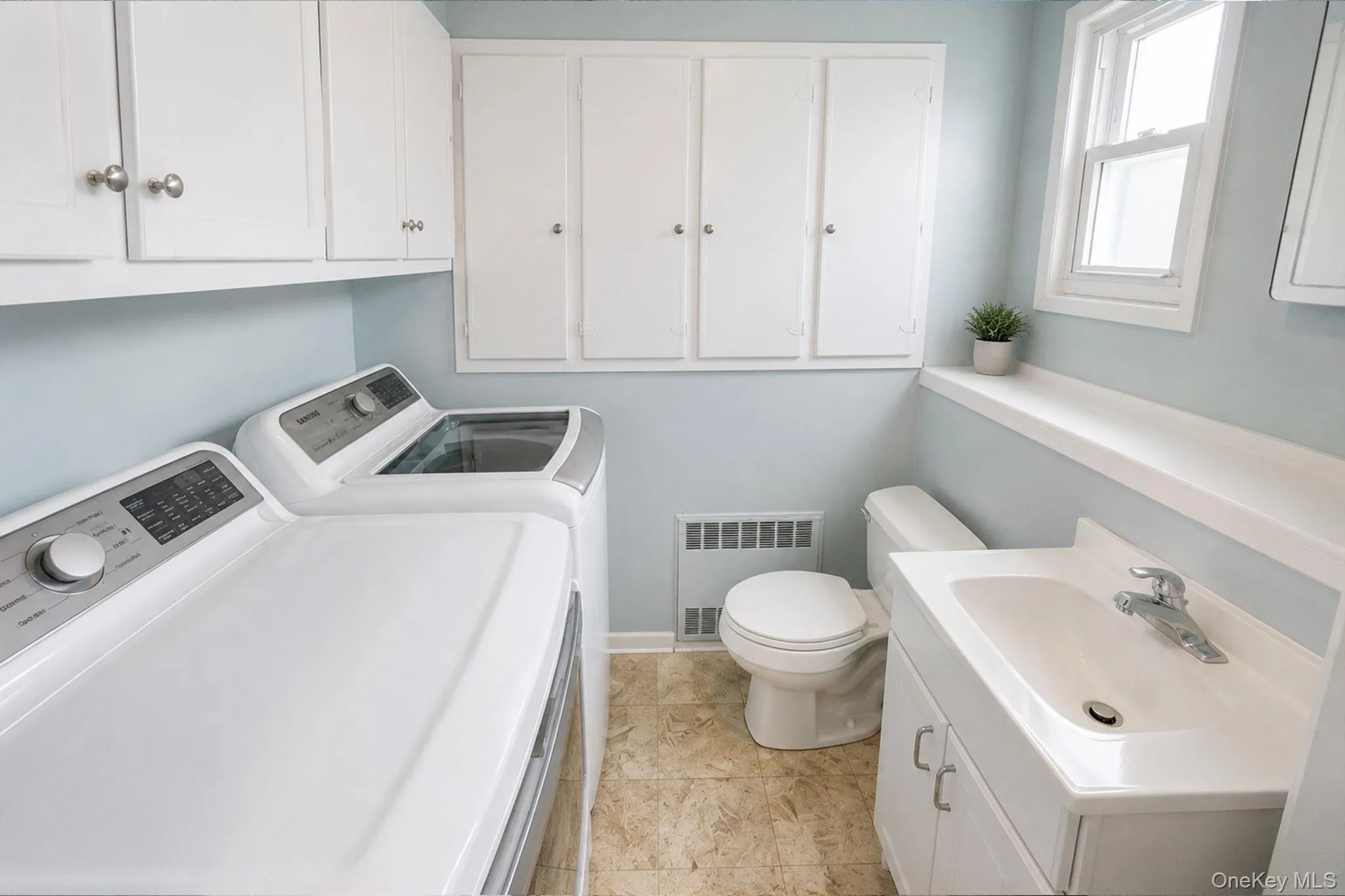 2637 Marin Lane, Hempstead, NY, 3 Bedrooms Bedrooms, 10 Rooms Rooms,2 BathroomsBathrooms,Residential,For Rent,Marin,0,1005022 2637 Marin Lane, Hempstead, NY, 3 Bedrooms Bedrooms, 10 Rooms Rooms,2 BathroomsBathrooms,Residential,For Rent,Marin,0,1005022