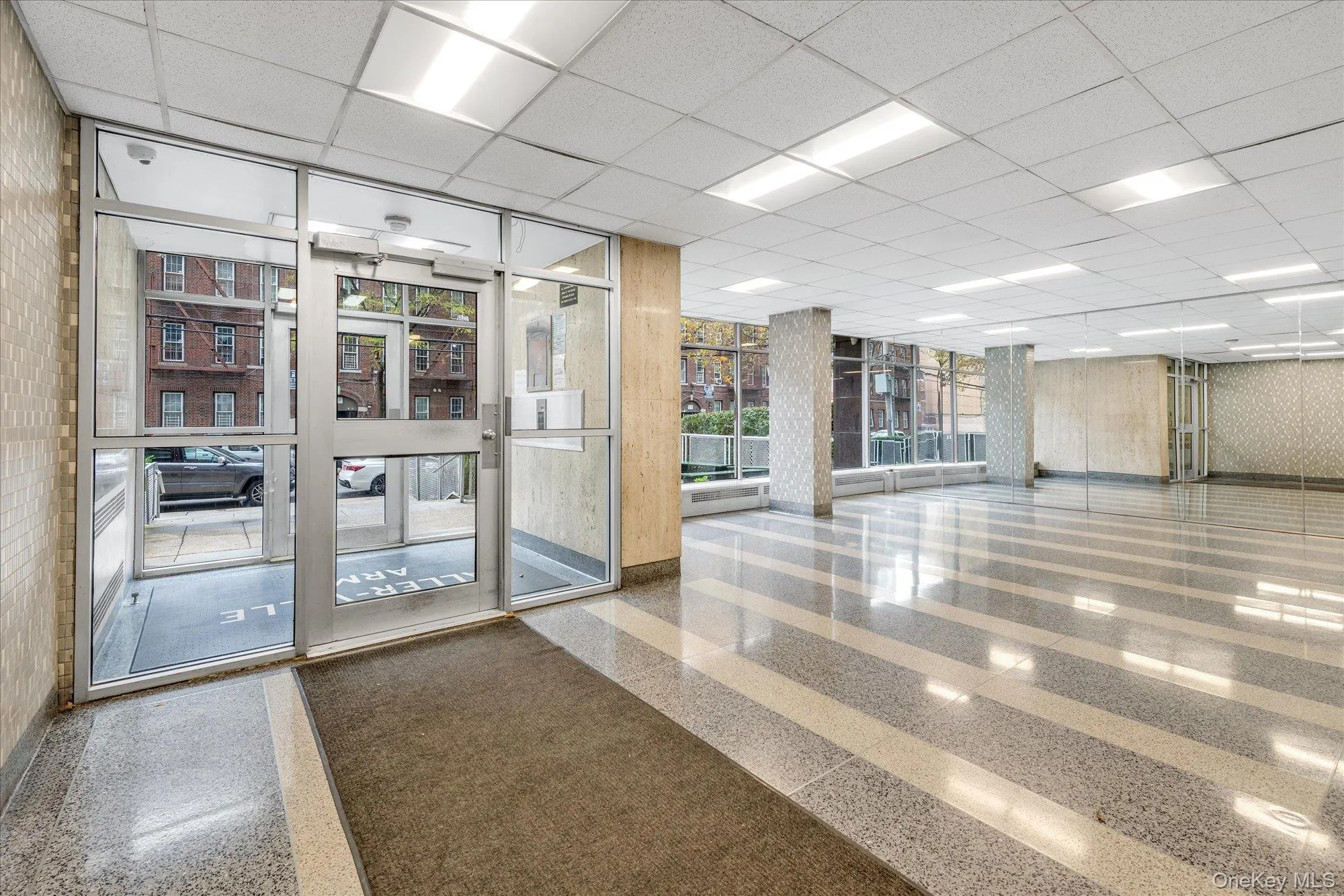 2550 Olinville Avenue, New York, NY, 1 Bedroom Bedrooms, 5 Rooms Rooms,1 BathroomBathrooms,Residential,For Rent,Olinville,0,1005027 2550 Olinville Avenue, New York, NY, 1 Bedroom Bedrooms, 5 Rooms Rooms,1 BathroomBathrooms,Residential,For Rent,Olinville,0,1005027