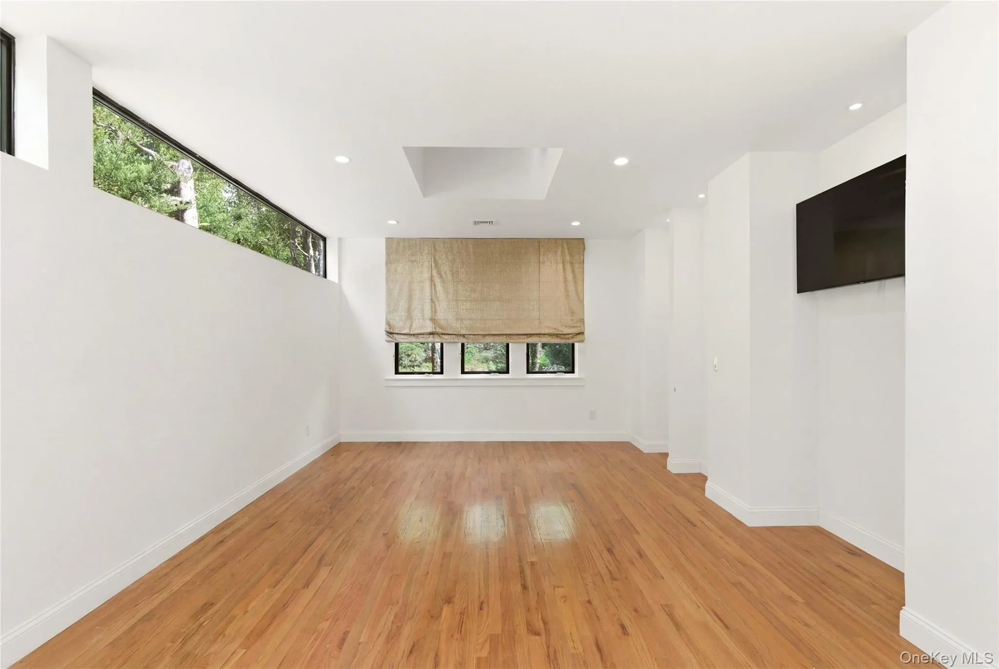 6 Deepwood Court, Oyster Bay, NY, 5 Bedrooms Bedrooms, 12 Rooms Rooms,4 BathroomsBathrooms,Residential,For Rent,Deepwood,0,1005030 6 Deepwood Court, Oyster Bay, NY, 5 Bedrooms Bedrooms, 12 Rooms Rooms,4 BathroomsBathrooms,Residential,For Rent,Deepwood,0,1005030