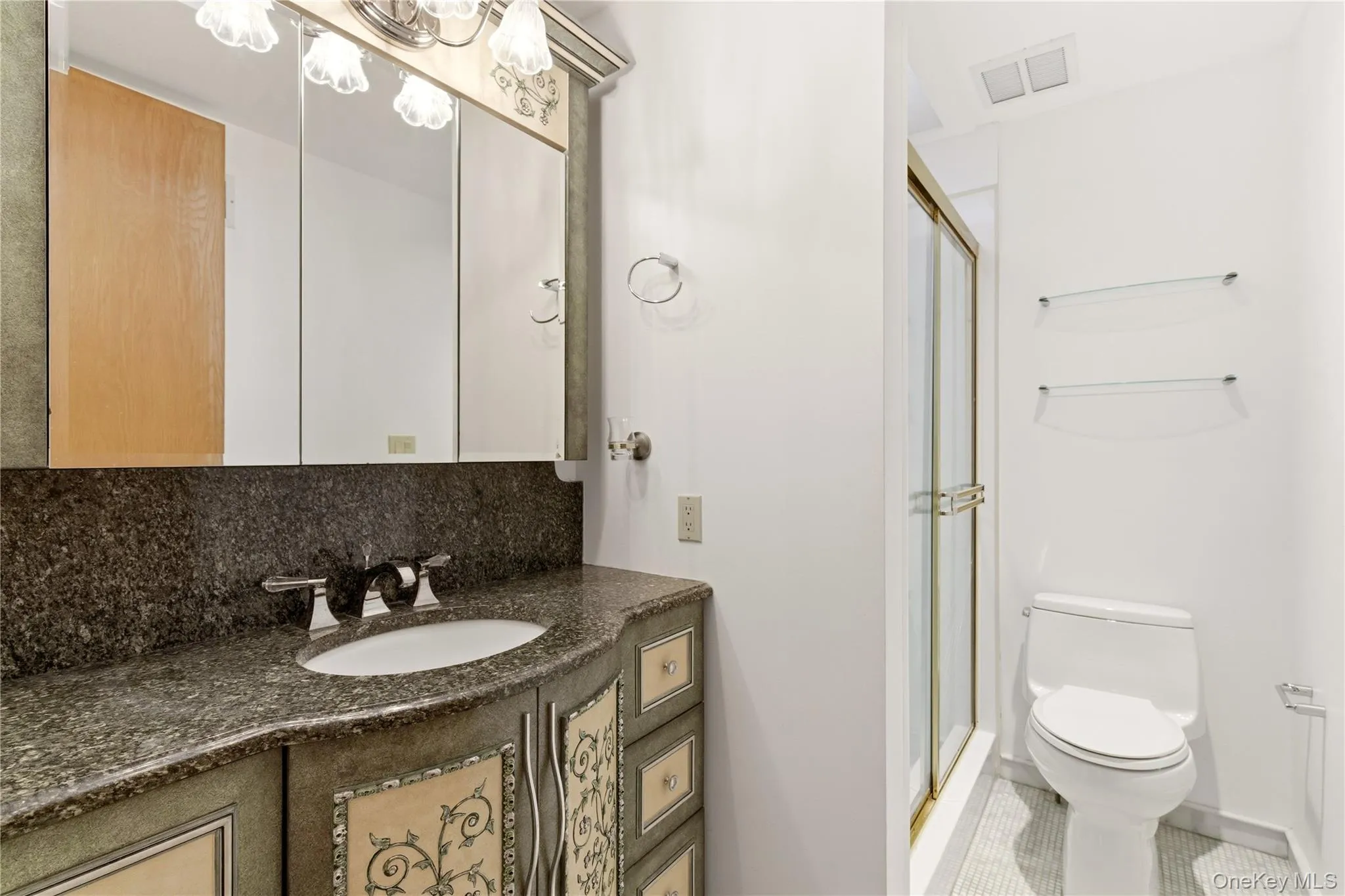 6 Deepwood Court, Oyster Bay, NY, 5 Bedrooms Bedrooms, 12 Rooms Rooms,4 BathroomsBathrooms,Residential,For Rent,Deepwood,0,KEY1005030 6 Deepwood Court, Oyster Bay, NY, 5 Bedrooms Bedrooms, 12 Rooms Rooms,4 BathroomsBathrooms,Residential,For Rent,Deepwood,0,KEY1005030