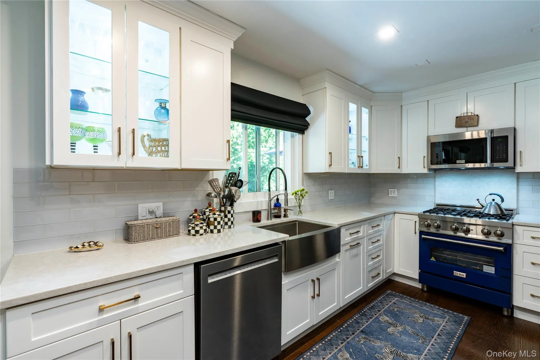 Kitchen Large Farm Sink, 6 Burner Propane Range and Oak Floors Kitchen Large Farm Sink, 6 Burner Propane Range and Oak Floors