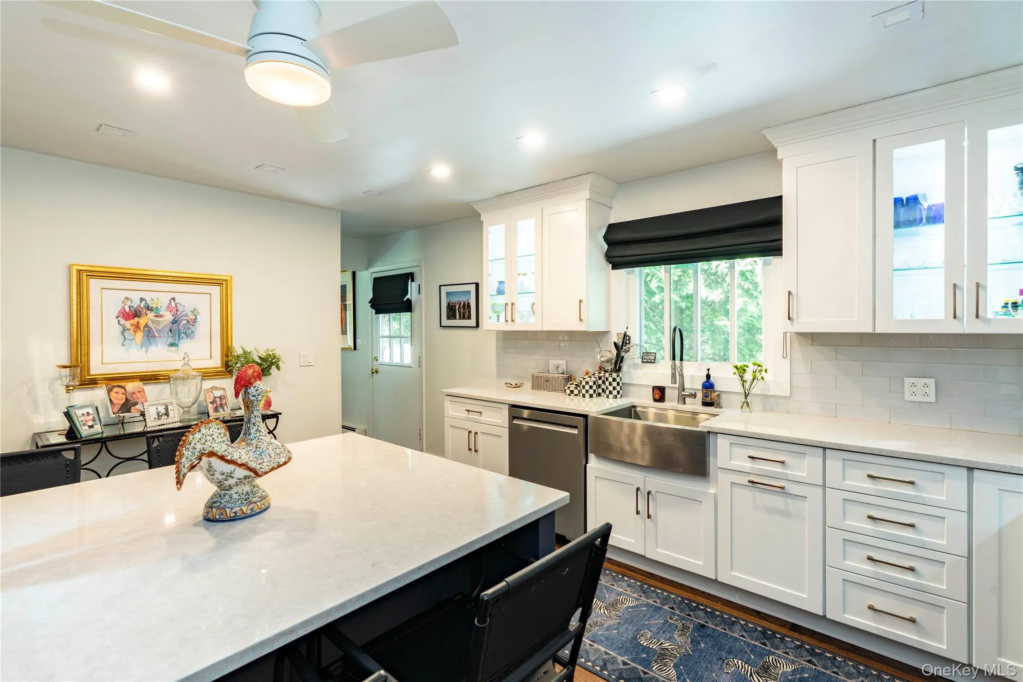 Kitchen Island Dining Area Seats 4 and is a Large Prep Area Kitchen Island Dining Area Seats 4 and is a Large Prep Area