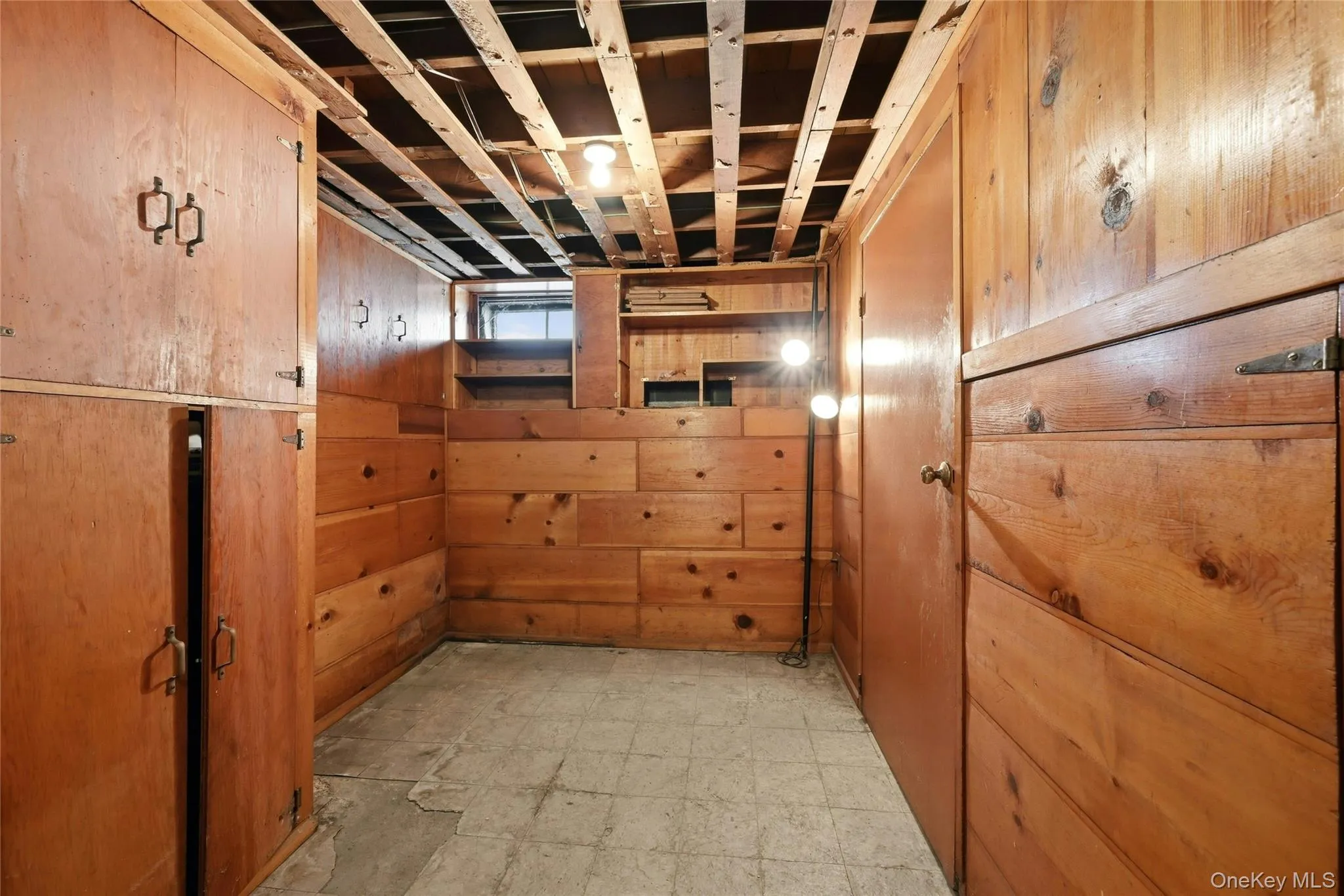 192 Iceland Drive, Huntington, NY, 2 Bedrooms Bedrooms, 5 Rooms Rooms,1 BathroomBathrooms,Residential,For Rent,Iceland,0,1005032 192 Iceland Drive, Huntington, NY, 2 Bedrooms Bedrooms, 5 Rooms Rooms,1 BathroomBathrooms,Residential,For Rent,Iceland,0,1005032