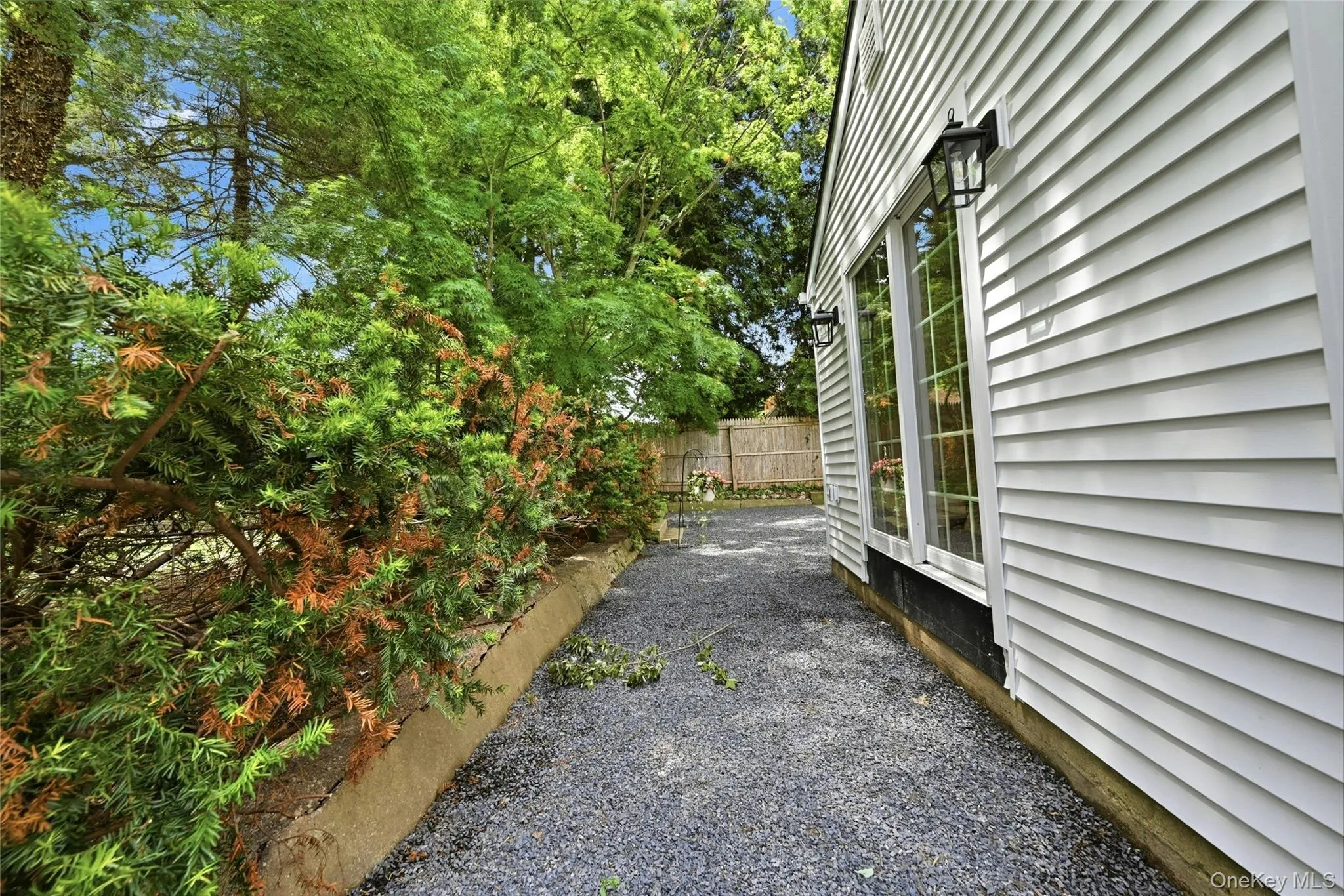 192 Iceland Drive, Huntington, NY, 2 Bedrooms Bedrooms, 5 Rooms Rooms,1 BathroomBathrooms,Residential,For Rent,Iceland,0,1005032 192 Iceland Drive, Huntington, NY, 2 Bedrooms Bedrooms, 5 Rooms Rooms,1 BathroomBathrooms,Residential,For Rent,Iceland,0,1005032