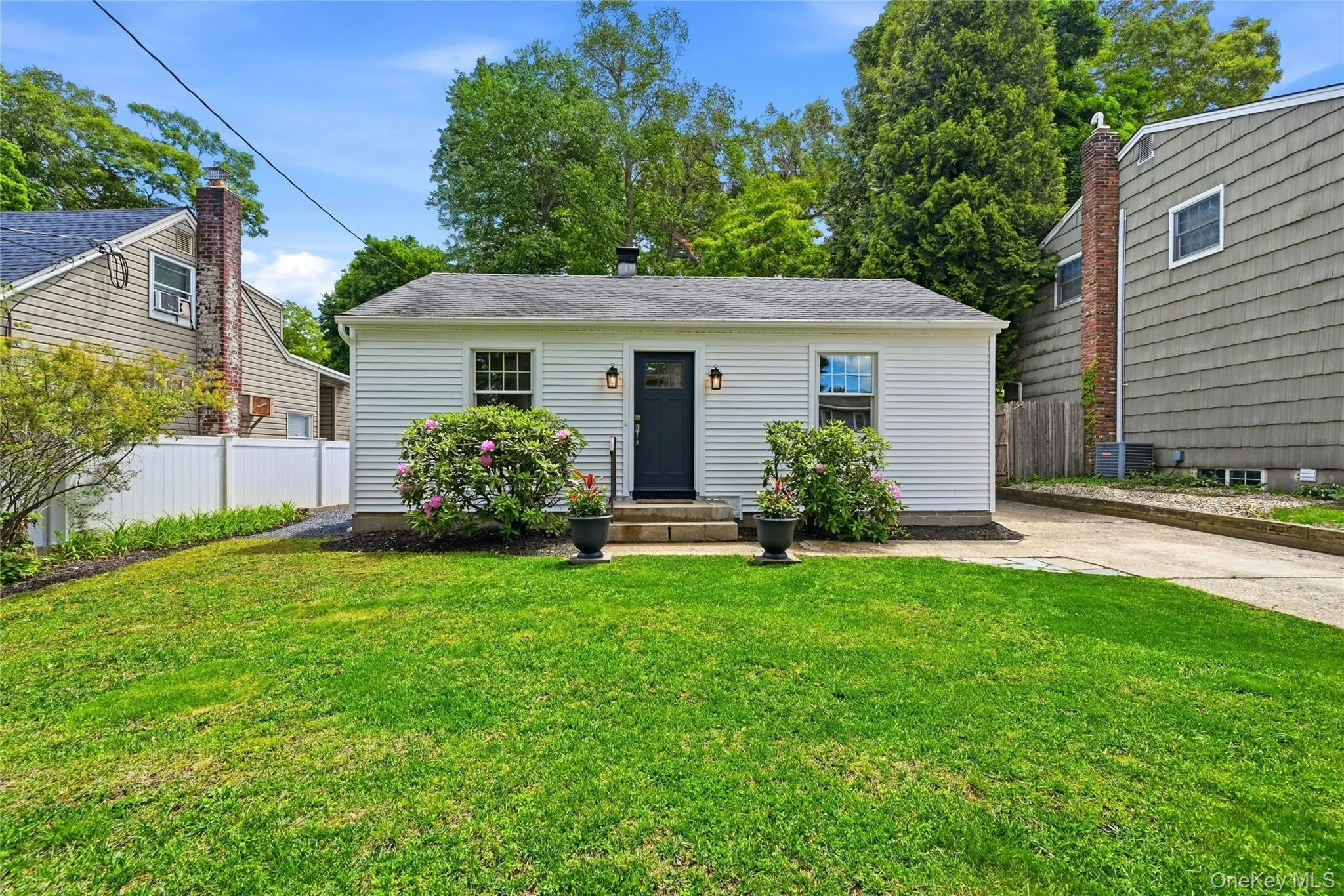 192 Iceland Drive, Huntington, NY, 2 Bedrooms Bedrooms, 5 Rooms Rooms,1 BathroomBathrooms,Residential,For Rent,Iceland,0,1005032 192 Iceland Drive, Huntington, NY, 2 Bedrooms Bedrooms, 5 Rooms Rooms,1 BathroomBathrooms,Residential,For Rent,Iceland,0,1005032