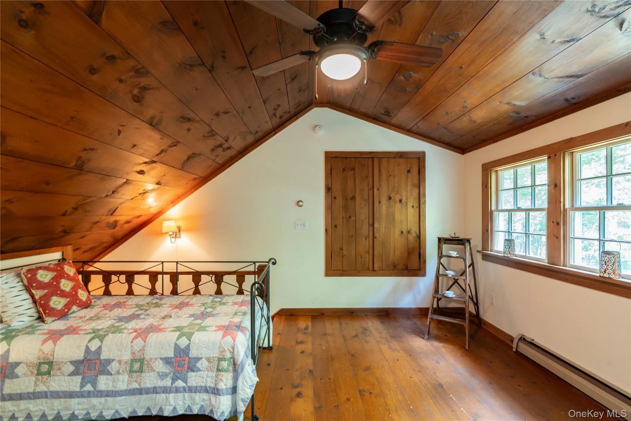 Second BR with Cathedral Wood Ceiling & Floors Second BR with Cathedral Wood Ceiling & Floors