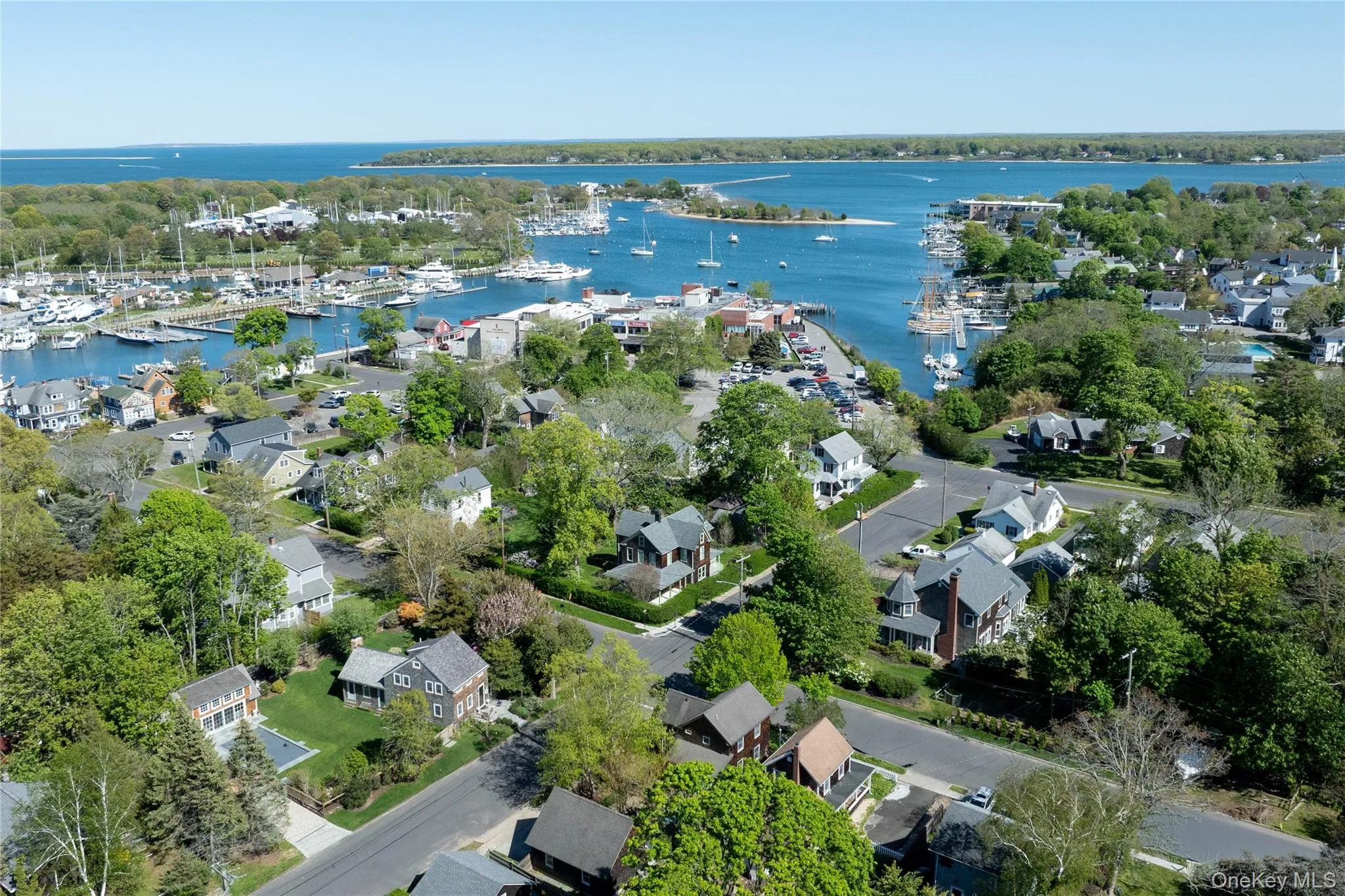 302 Monsell Place, Southold, NY, 3 Bedrooms Bedrooms, 6 Rooms Rooms,2 BathroomsBathrooms,Residential,For Rent,Monsell,0,1005042 302 Monsell Place, Southold, NY, 3 Bedrooms Bedrooms, 6 Rooms Rooms,2 BathroomsBathrooms,Residential,For Rent,Monsell,0,1005042