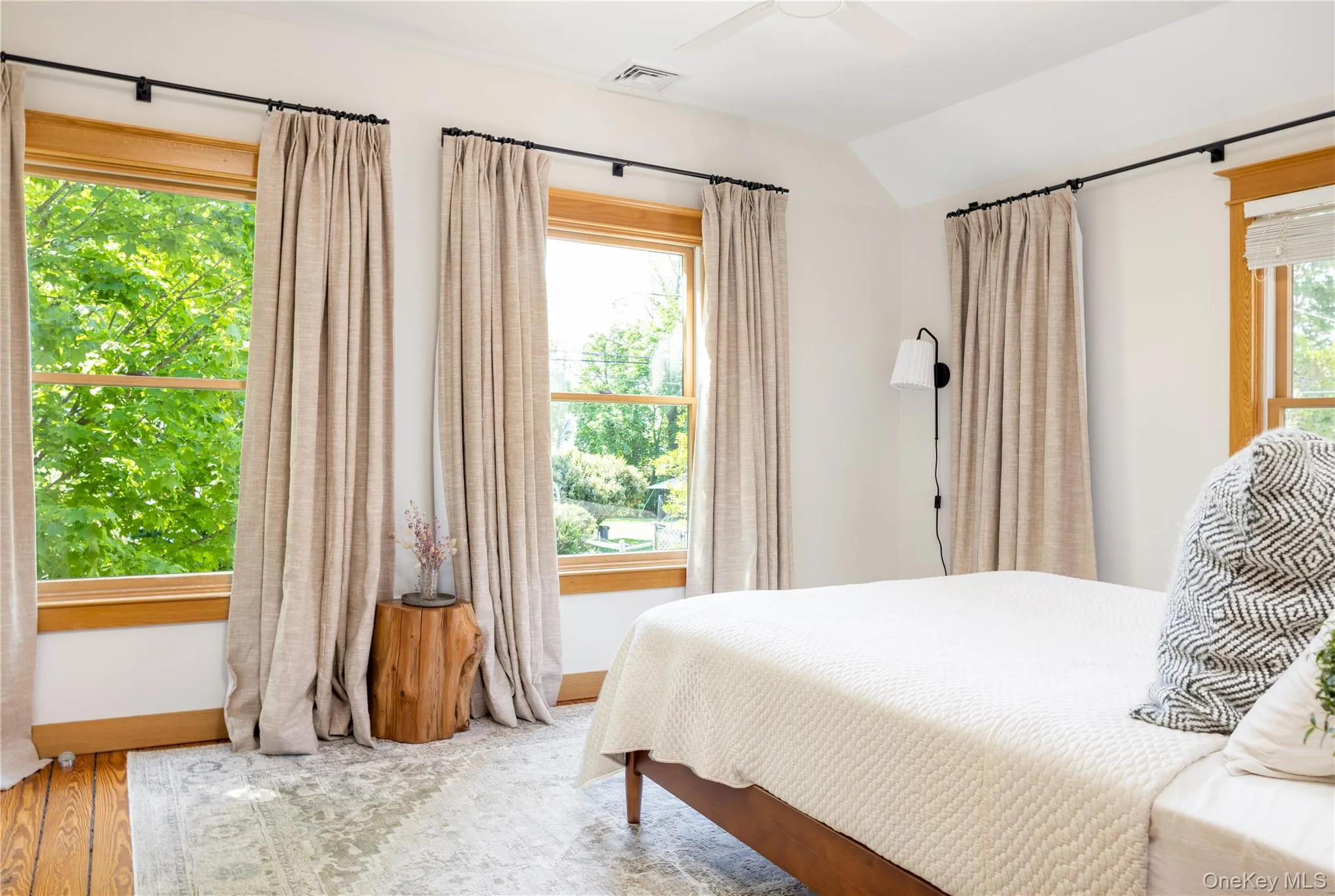 302 Monsell Place, Southold, NY, 3 Bedrooms Bedrooms, 6 Rooms Rooms,2 BathroomsBathrooms,Residential,For Rent,Monsell,0,1005042 302 Monsell Place, Southold, NY, 3 Bedrooms Bedrooms, 6 Rooms Rooms,2 BathroomsBathrooms,Residential,For Rent,Monsell,0,1005042