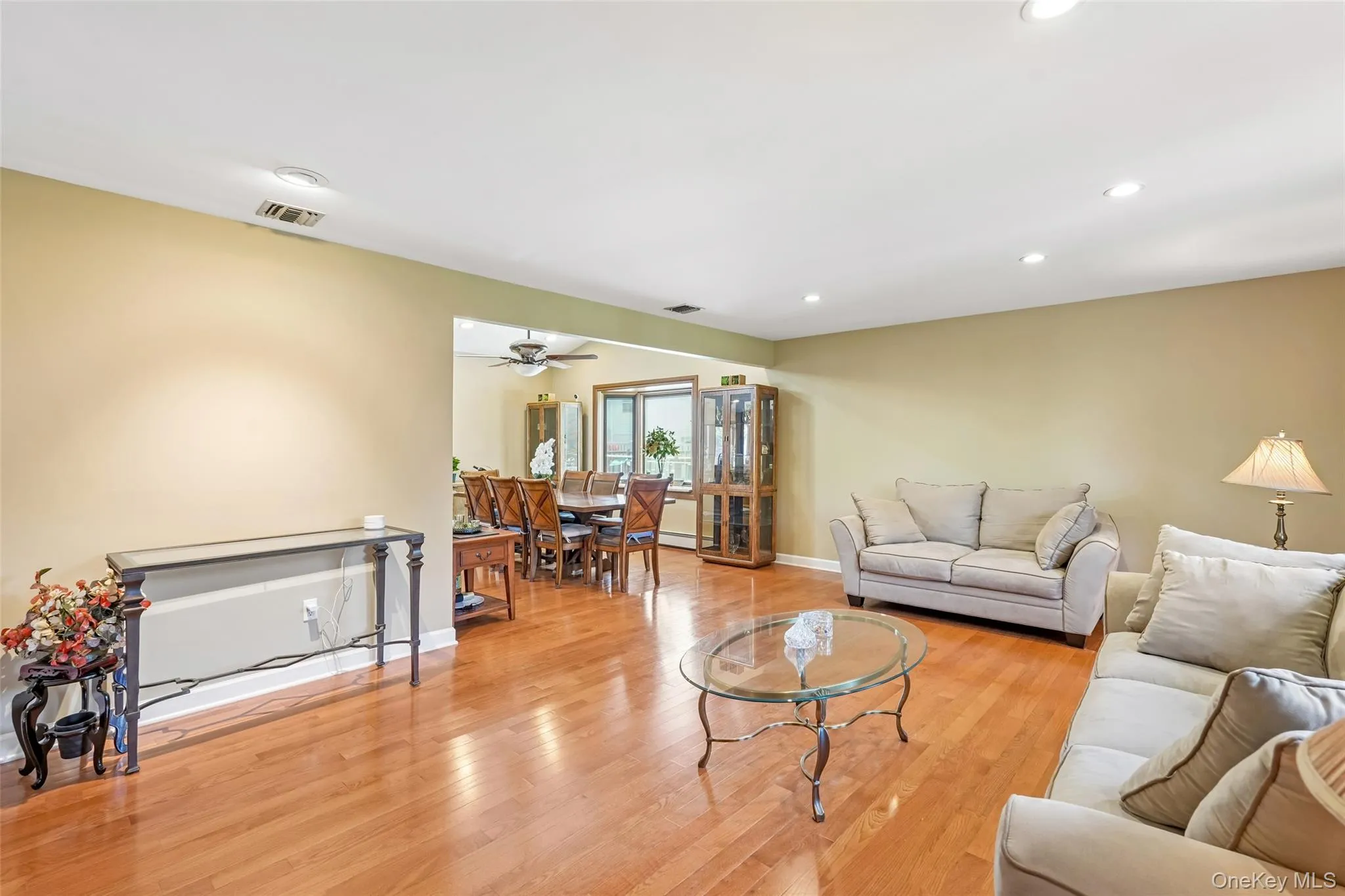 19 Cranford Road, Clarkstown, NY, 3 Bedrooms Bedrooms, 10 Rooms Rooms,4 BathroomsBathrooms,Residential,For Rent,Cranford,0,1005052 19 Cranford Road, Clarkstown, NY, 3 Bedrooms Bedrooms, 10 Rooms Rooms,4 BathroomsBathrooms,Residential,For Rent,Cranford,0,1005052