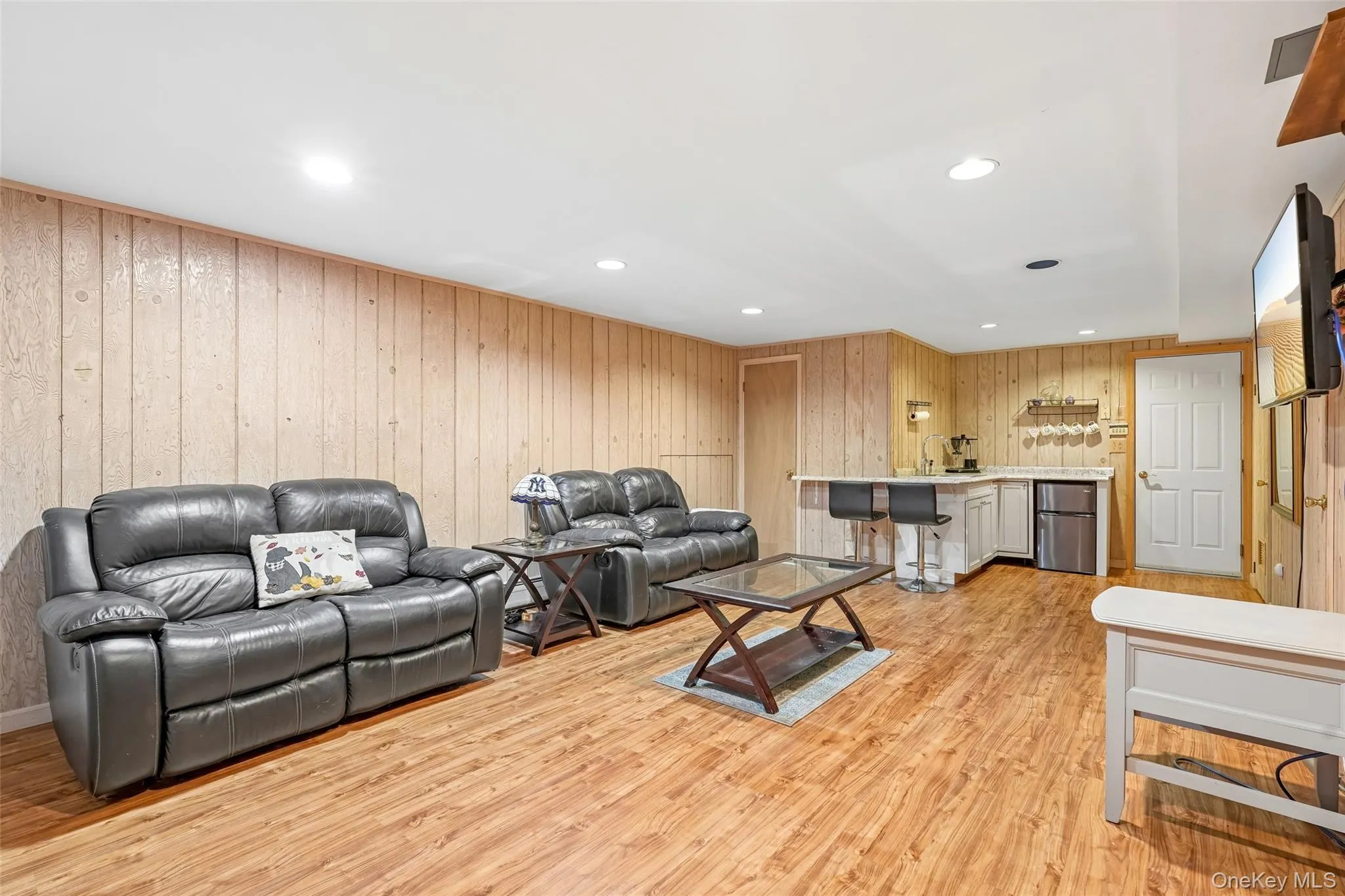 19 Cranford Road, Clarkstown, NY, 3 Bedrooms Bedrooms, 10 Rooms Rooms,4 BathroomsBathrooms,Residential,For Rent,Cranford,0,1005052 19 Cranford Road, Clarkstown, NY, 3 Bedrooms Bedrooms, 10 Rooms Rooms,4 BathroomsBathrooms,Residential,For Rent,Cranford,0,1005052