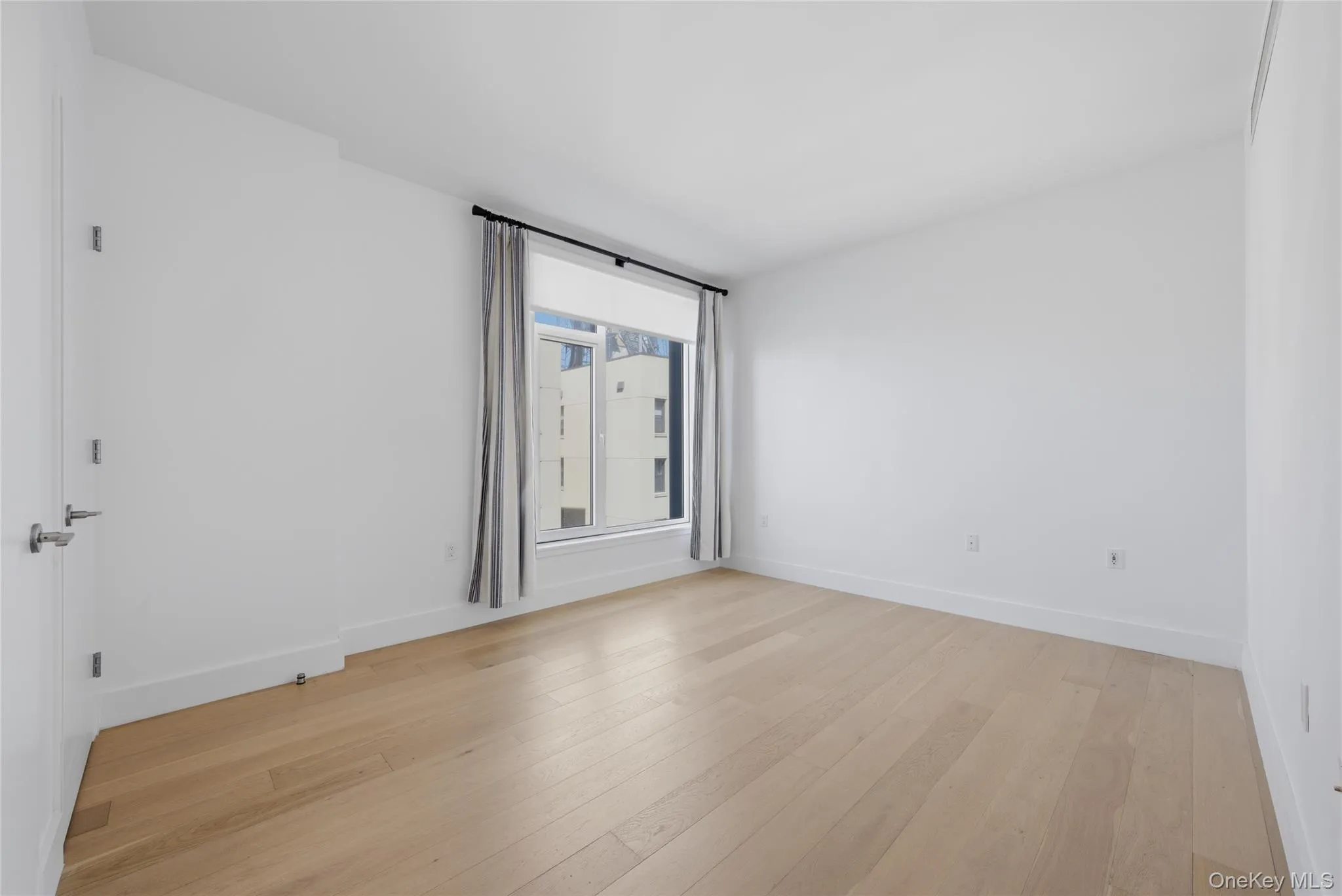 133 Beach Street, New York, NY, 2 Bedrooms Bedrooms, 6 Rooms Rooms,2 BathroomsBathrooms,Residential,For Rent,Beach,0,1005054 133 Beach Street, New York, NY, 2 Bedrooms Bedrooms, 6 Rooms Rooms,2 BathroomsBathrooms,Residential,For Rent,Beach,0,1005054