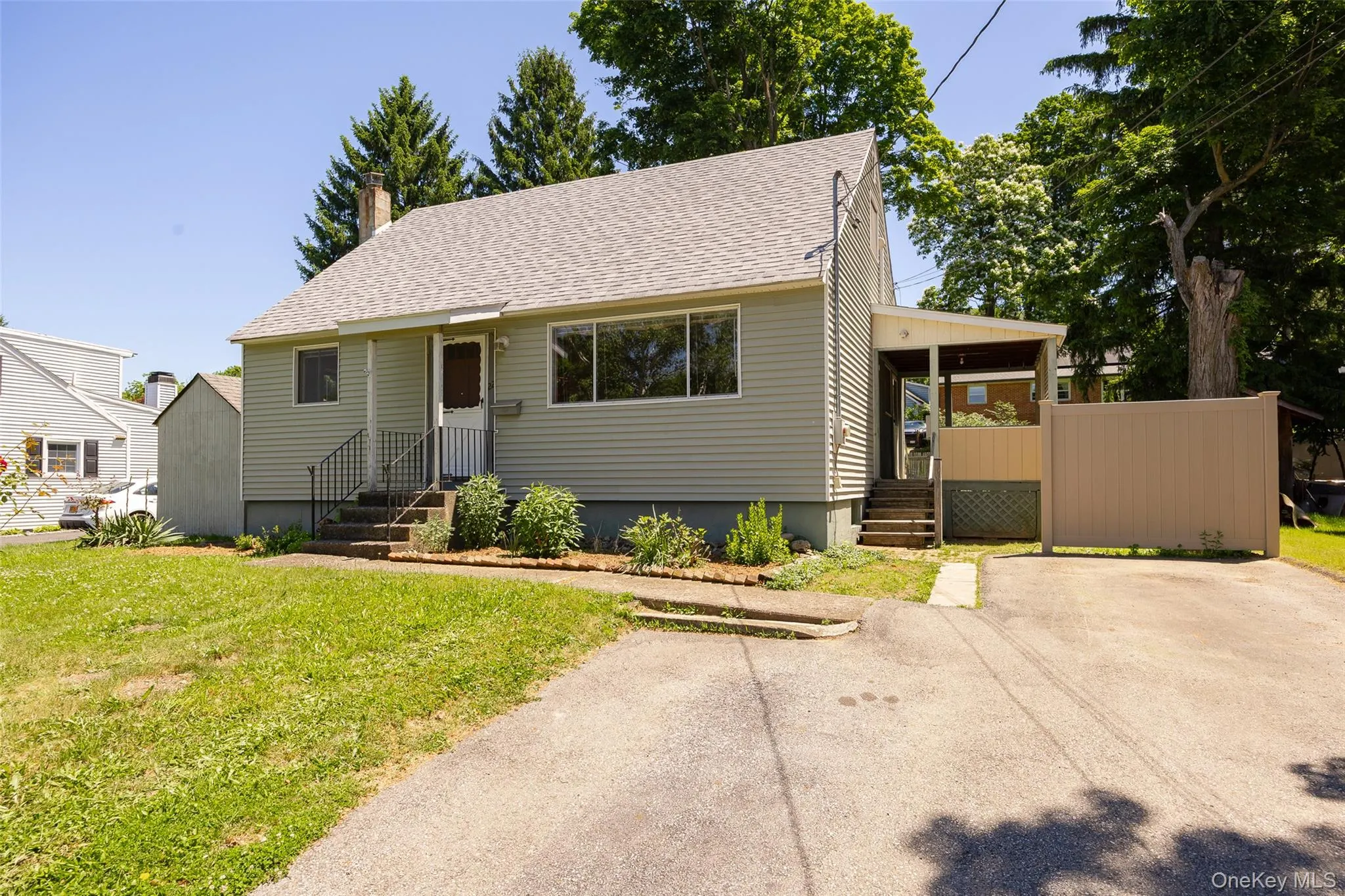 22 Howland Avenue, Beacon, NY, 4 Bedrooms Bedrooms, 7 Rooms Rooms,1 BathroomBathrooms,Residential,For Rent,Howland,0,1005055 22 Howland Avenue, Beacon, NY, 4 Bedrooms Bedrooms, 7 Rooms Rooms,1 BathroomBathrooms,Residential,For Rent,Howland,0,1005055