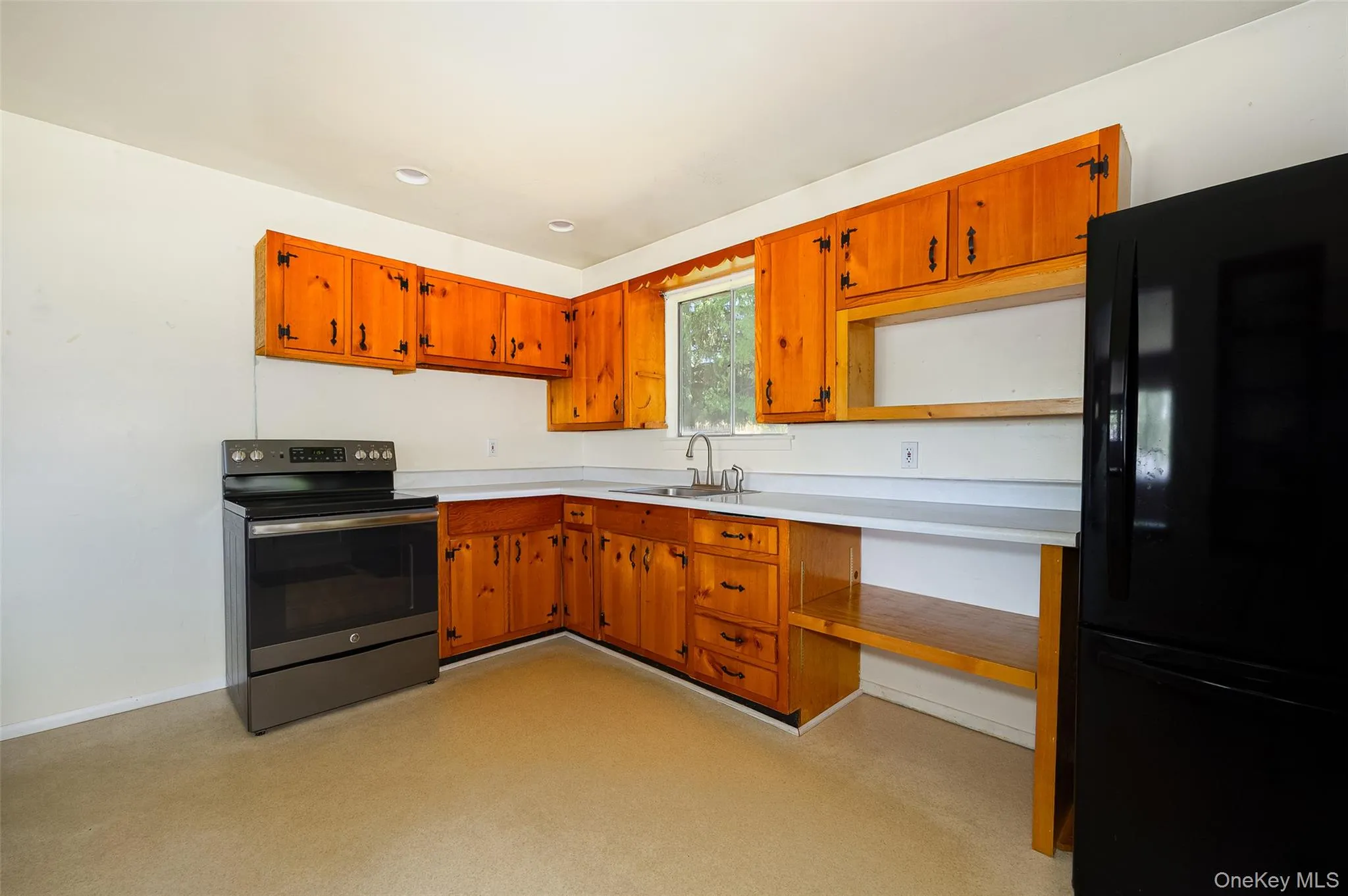 22 Howland Avenue, Beacon, NY, 4 Bedrooms Bedrooms, 7 Rooms Rooms,1 BathroomBathrooms,Residential,For Rent,Howland,0,1005055 22 Howland Avenue, Beacon, NY, 4 Bedrooms Bedrooms, 7 Rooms Rooms,1 BathroomBathrooms,Residential,For Rent,Howland,0,1005055
