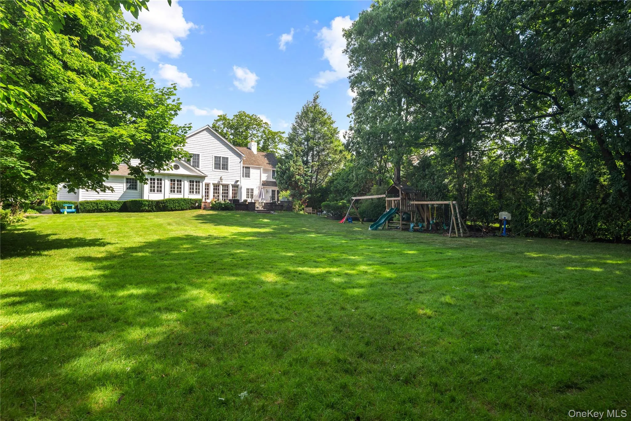 27 Bradford Road, Scarsdale, NY, 5 Bedrooms Bedrooms, 11 Rooms Rooms,3 BathroomsBathrooms,Residential,For Rent,Bradford,0,1005063 27 Bradford Road, Scarsdale, NY, 5 Bedrooms Bedrooms, 11 Rooms Rooms,3 BathroomsBathrooms,Residential,For Rent,Bradford,0,1005063