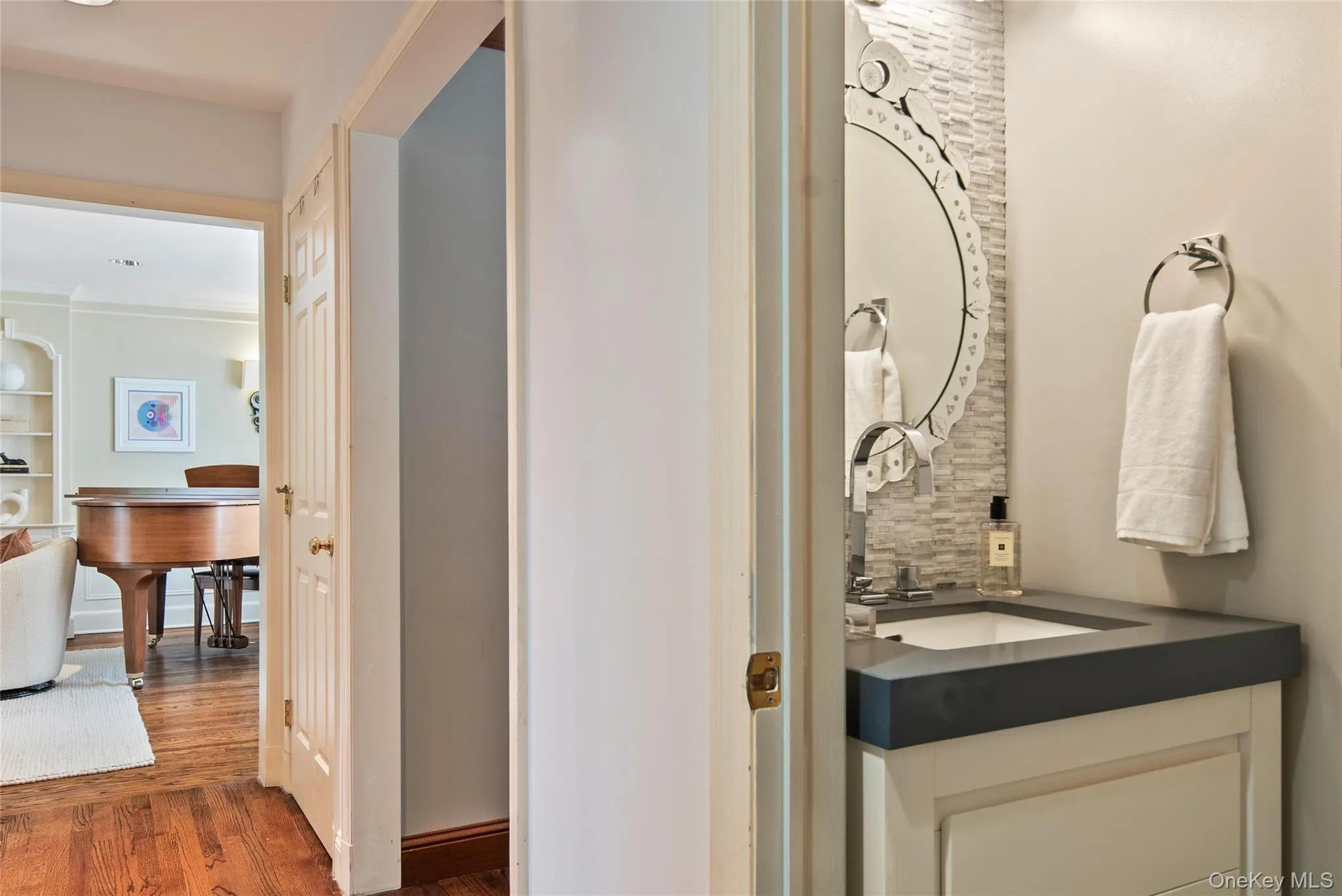 27 Bradford Road, Scarsdale, NY, 5 Bedrooms Bedrooms, 11 Rooms Rooms,3 BathroomsBathrooms,Residential,For Rent,Bradford,0,1005063 27 Bradford Road, Scarsdale, NY, 5 Bedrooms Bedrooms, 11 Rooms Rooms,3 BathroomsBathrooms,Residential,For Rent,Bradford,0,1005063