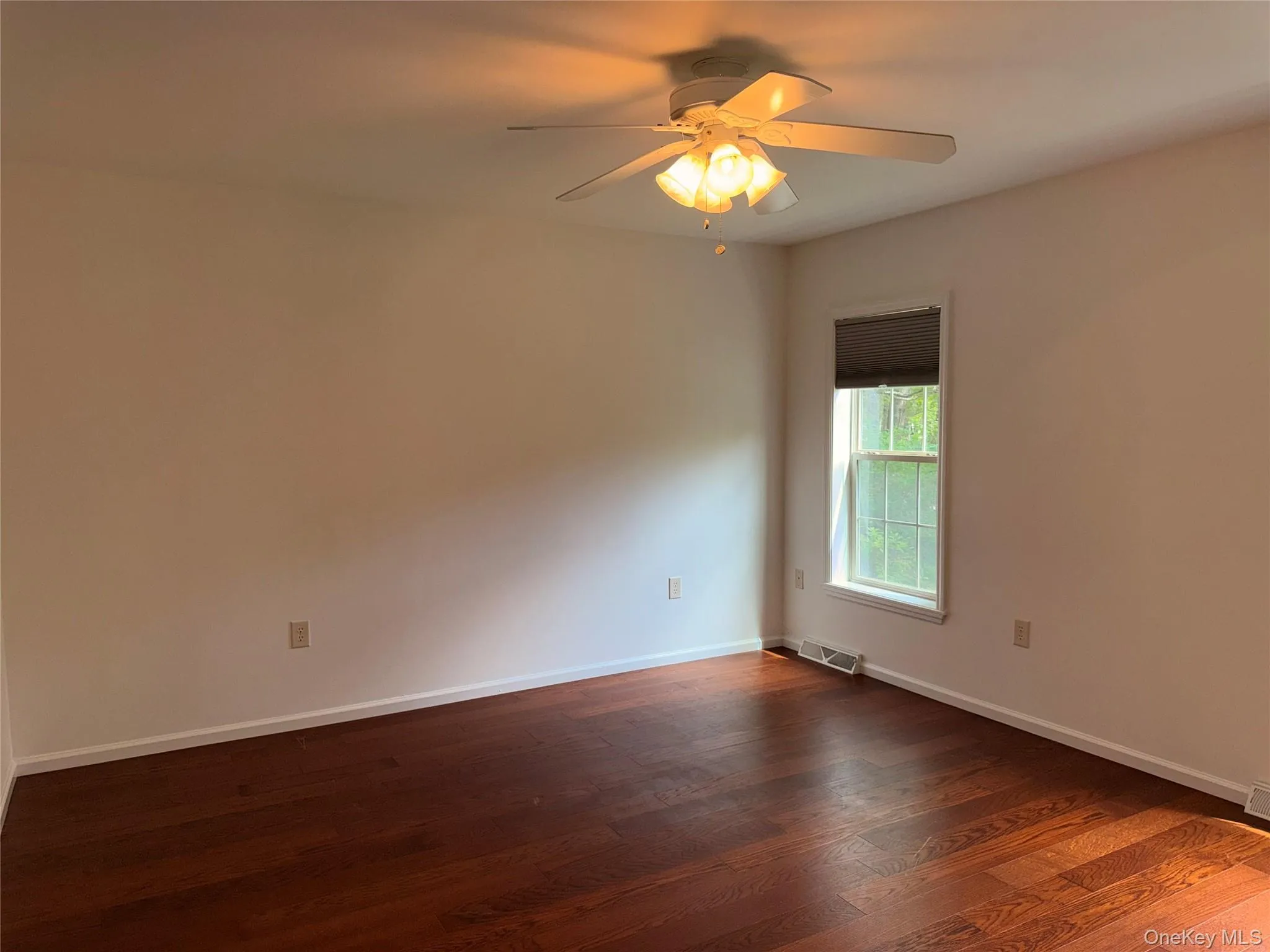 1661 Old Country Road, Riverhead, NY, 2 Bedrooms Bedrooms, 8 Rooms Rooms,2 BathroomsBathrooms,Residential,For Rent,Old Country,0,1005065 1661 Old Country Road, Riverhead, NY, 2 Bedrooms Bedrooms, 8 Rooms Rooms,2 BathroomsBathrooms,Residential,For Rent,Old Country,0,1005065