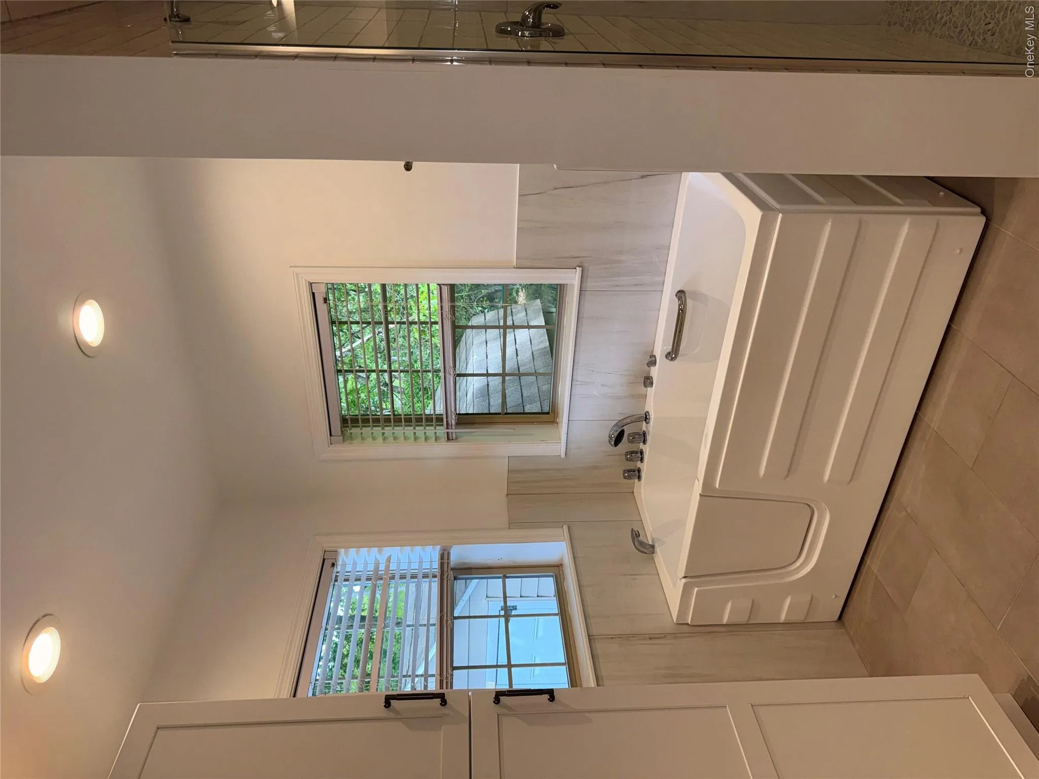 1661 Old Country Road, Riverhead, NY, 2 Bedrooms Bedrooms, 8 Rooms Rooms,2 BathroomsBathrooms,Residential,For Rent,Old Country,0,1005065 1661 Old Country Road, Riverhead, NY, 2 Bedrooms Bedrooms, 8 Rooms Rooms,2 BathroomsBathrooms,Residential,For Rent,Old Country,0,1005065