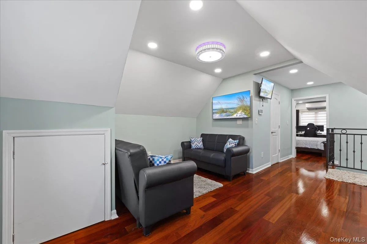 98 Sussex Road, Hempstead, NY, 4 Bedrooms Bedrooms, 6 Rooms Rooms,2 BathroomsBathrooms,Residential,For Rent,Sussex,0,1005068 98 Sussex Road, Hempstead, NY, 4 Bedrooms Bedrooms, 6 Rooms Rooms,2 BathroomsBathrooms,Residential,For Rent,Sussex,0,1005068