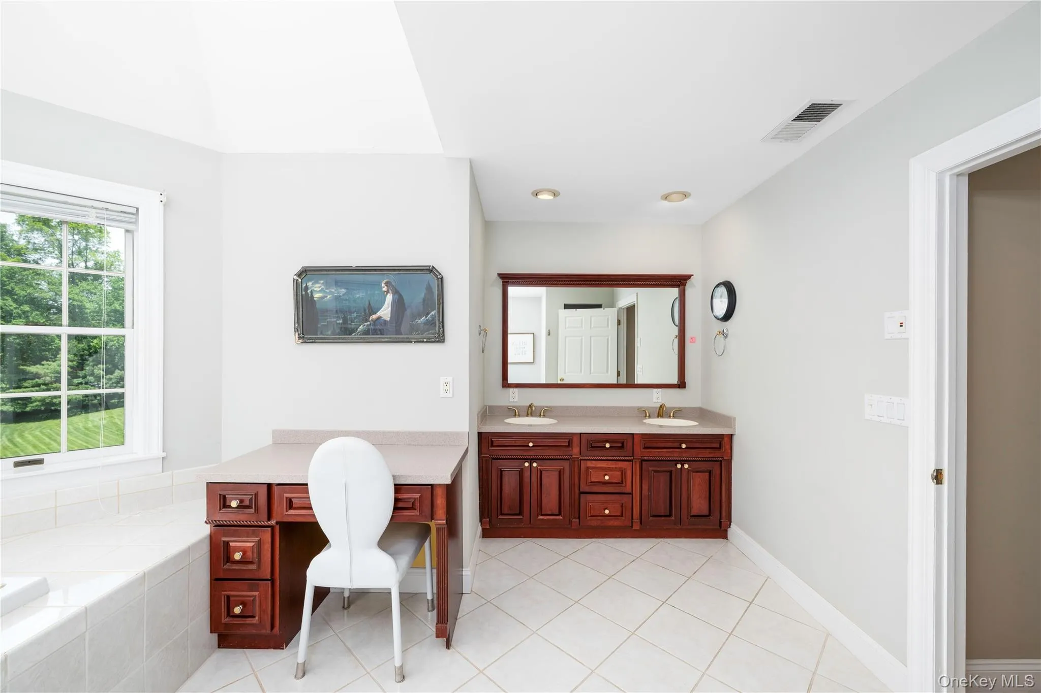 82 Anton Drive, Carmel, NY, 6 Bedrooms Bedrooms, 17 Rooms Rooms,4 BathroomsBathrooms,Residential,For Rent,Anton,0,1005072 82 Anton Drive, Carmel, NY, 6 Bedrooms Bedrooms, 17 Rooms Rooms,4 BathroomsBathrooms,Residential,For Rent,Anton,0,1005072
