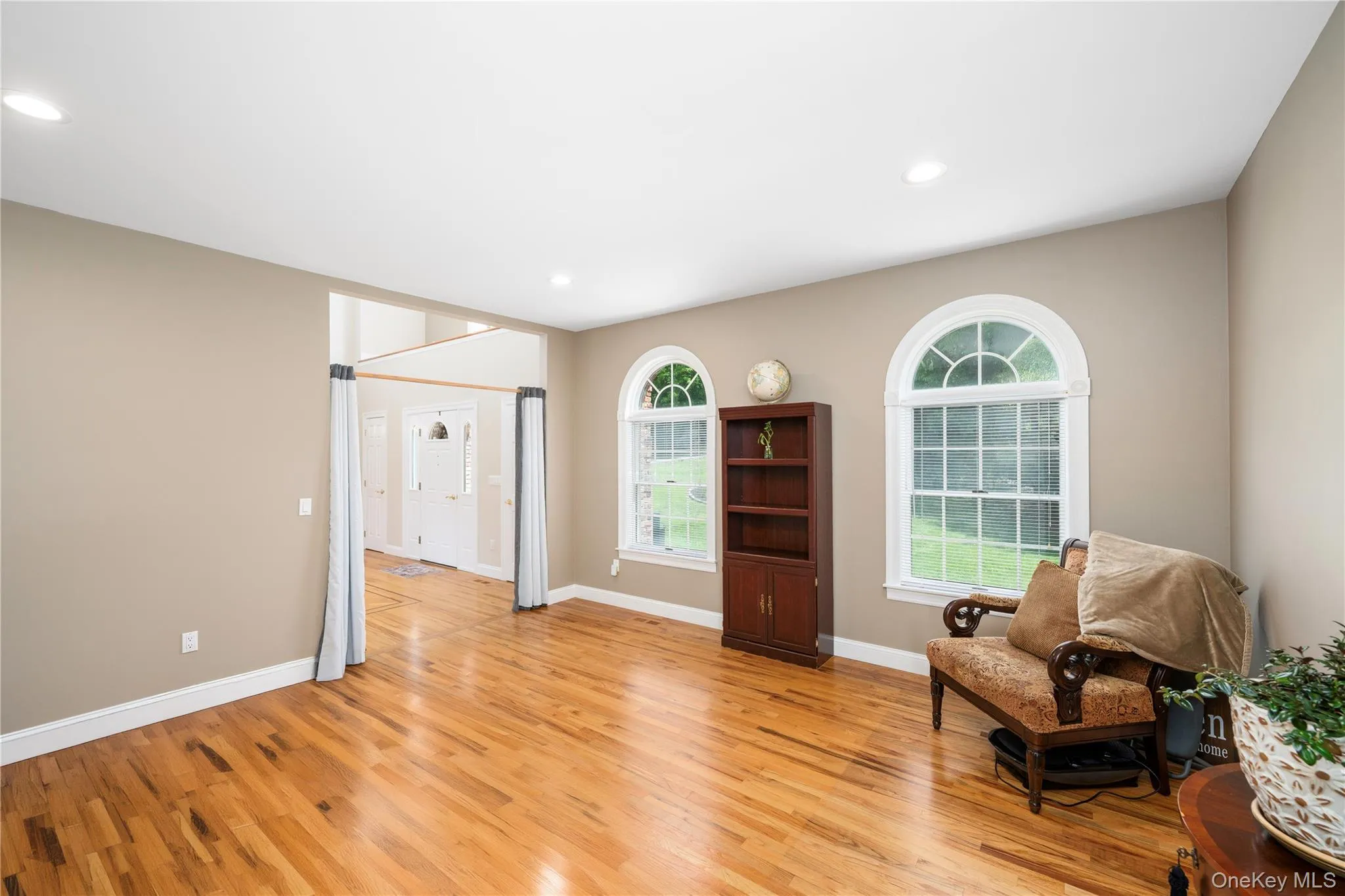 82 Anton Drive, Carmel, NY, 6 Bedrooms Bedrooms, 17 Rooms Rooms,4 BathroomsBathrooms,Residential,For Rent,Anton,0,1005072 82 Anton Drive, Carmel, NY, 6 Bedrooms Bedrooms, 17 Rooms Rooms,4 BathroomsBathrooms,Residential,For Rent,Anton,0,1005072